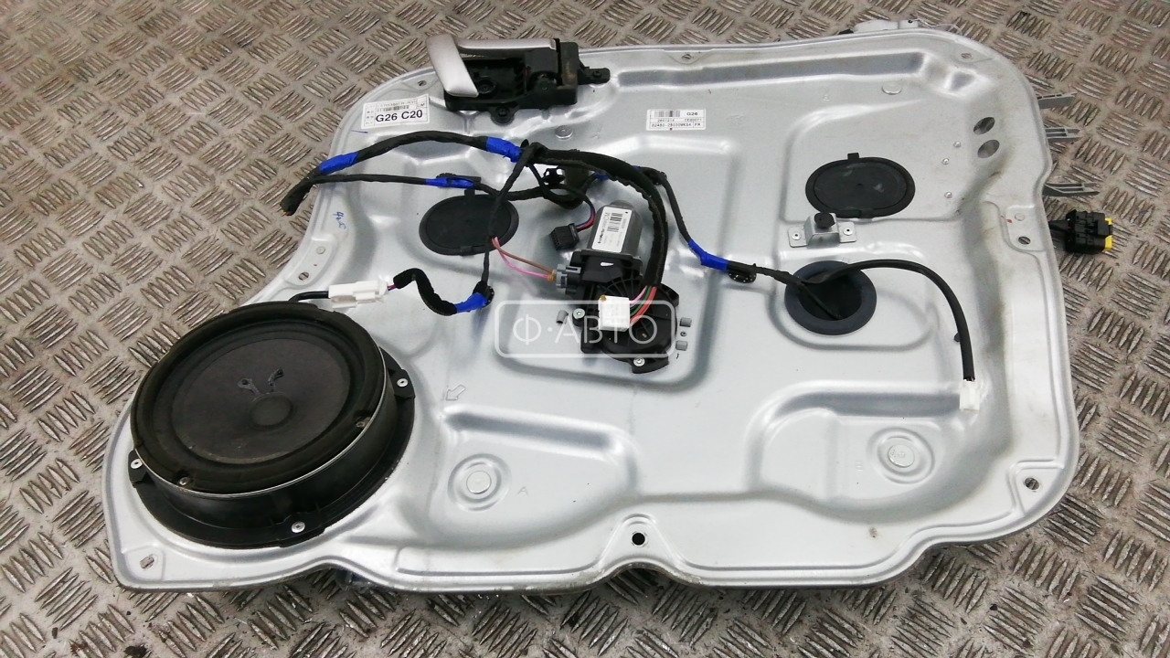 Стеклоподъемник передний правый