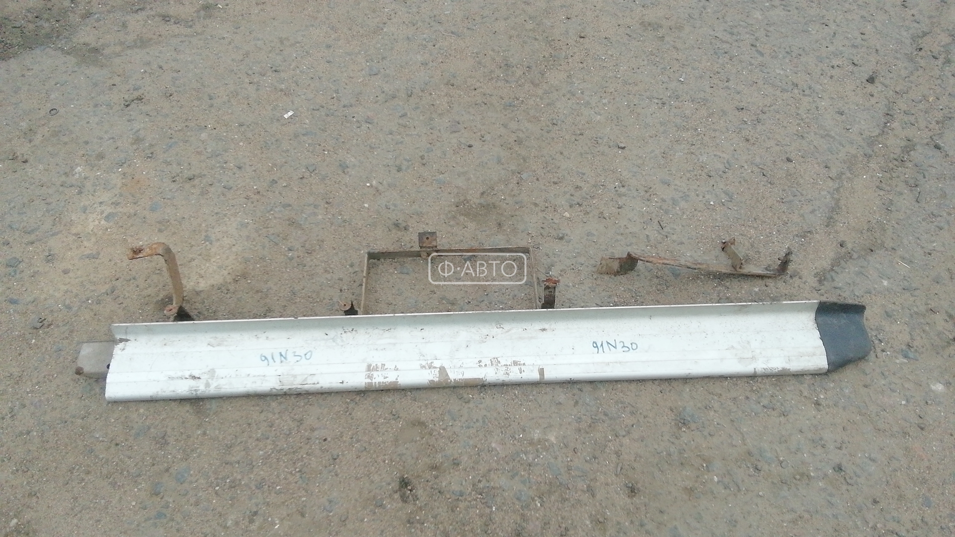 Подножка внешняя декоративная