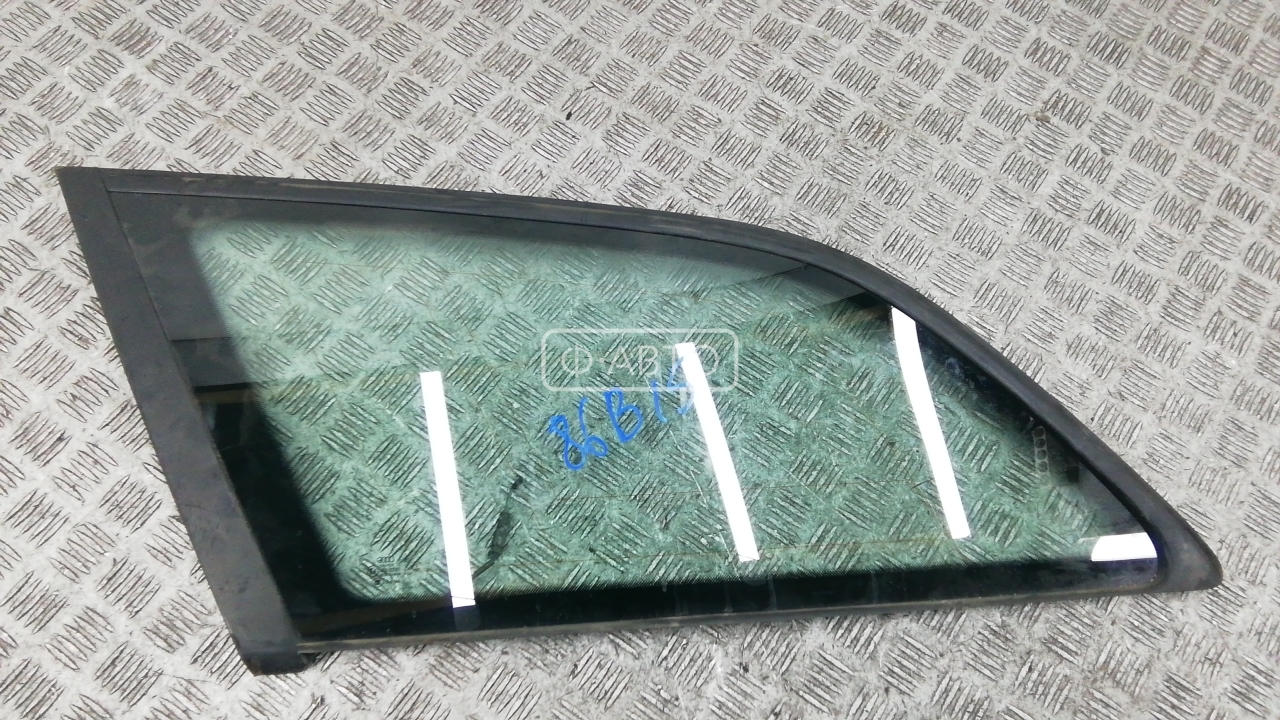 Стекло кузова боковое заднее левое