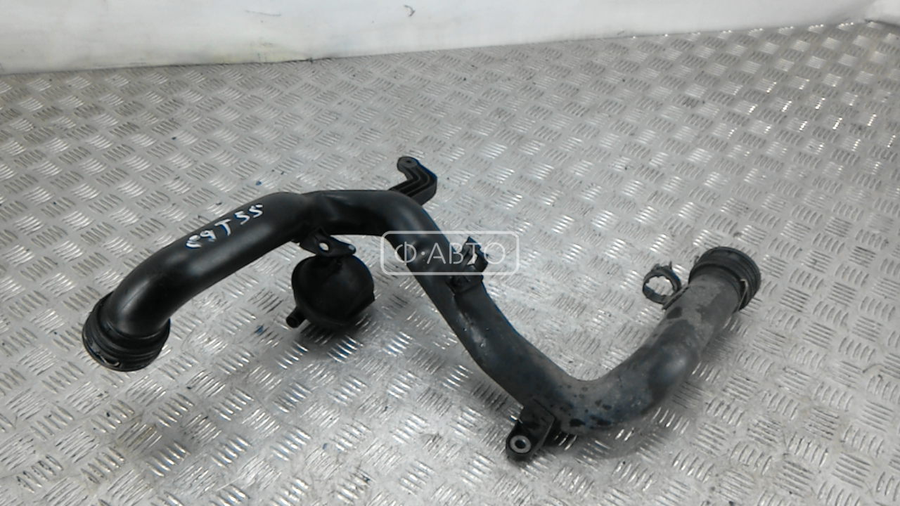 Патрубок интеркулера