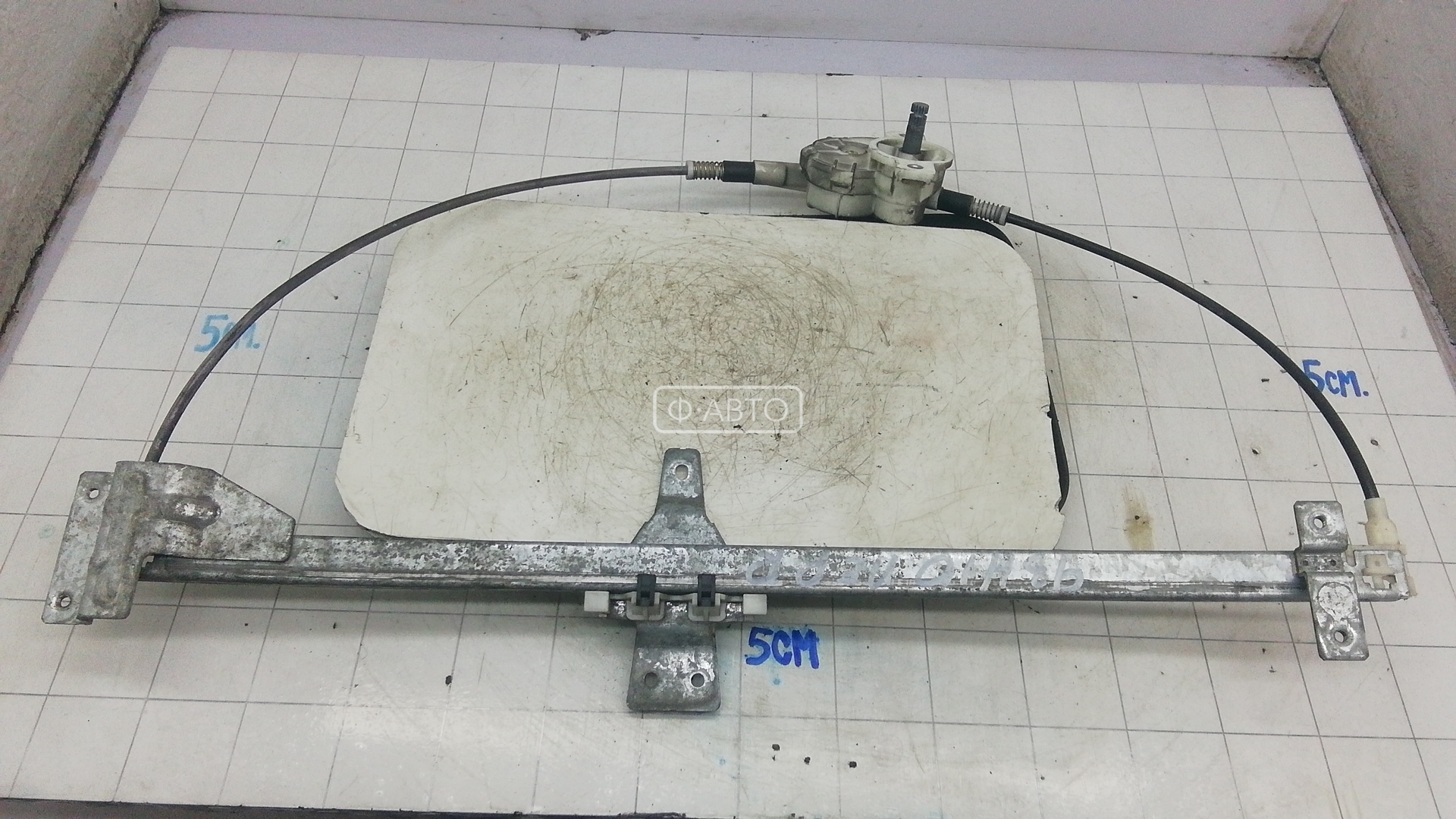 Стеклоподъемник передний правый