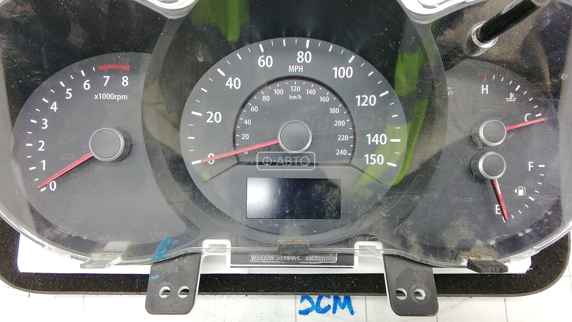 Щиток приборов