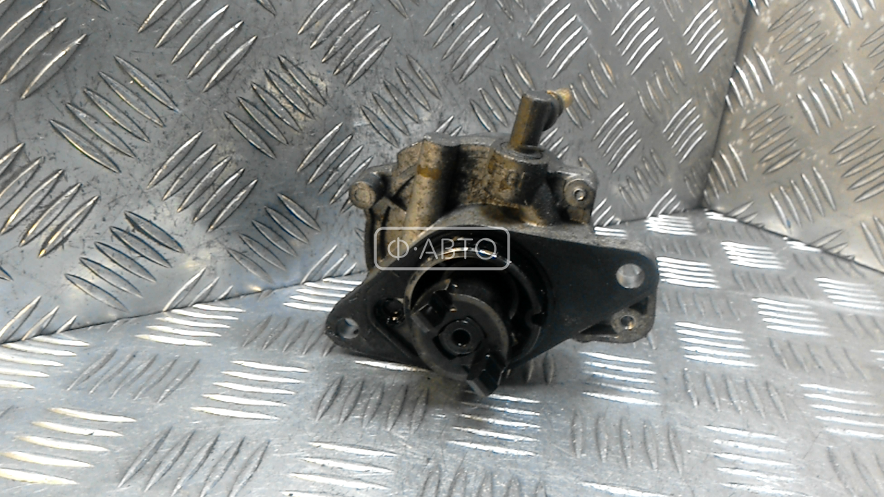 Насос вакуумный