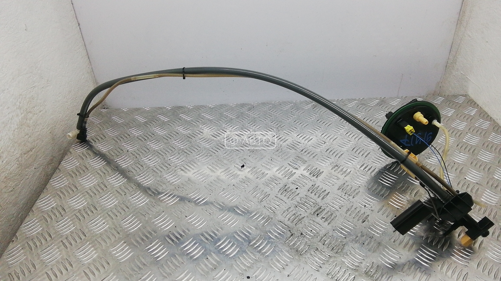 Датчик уровня топлива