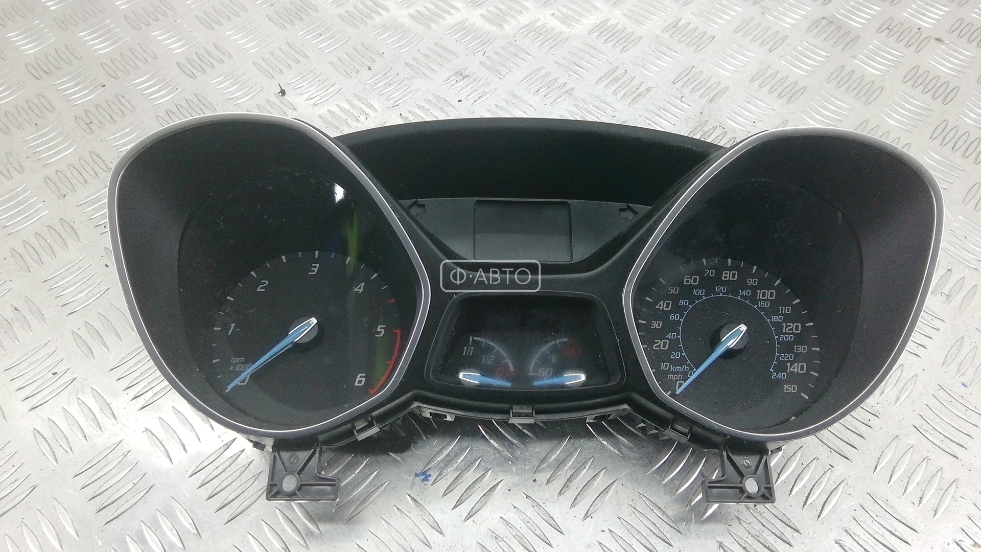 Щиток приборов