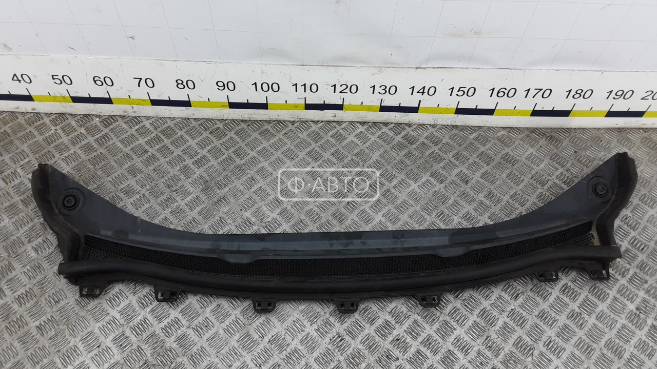 Накладка декоративная (жабо, дождевик)