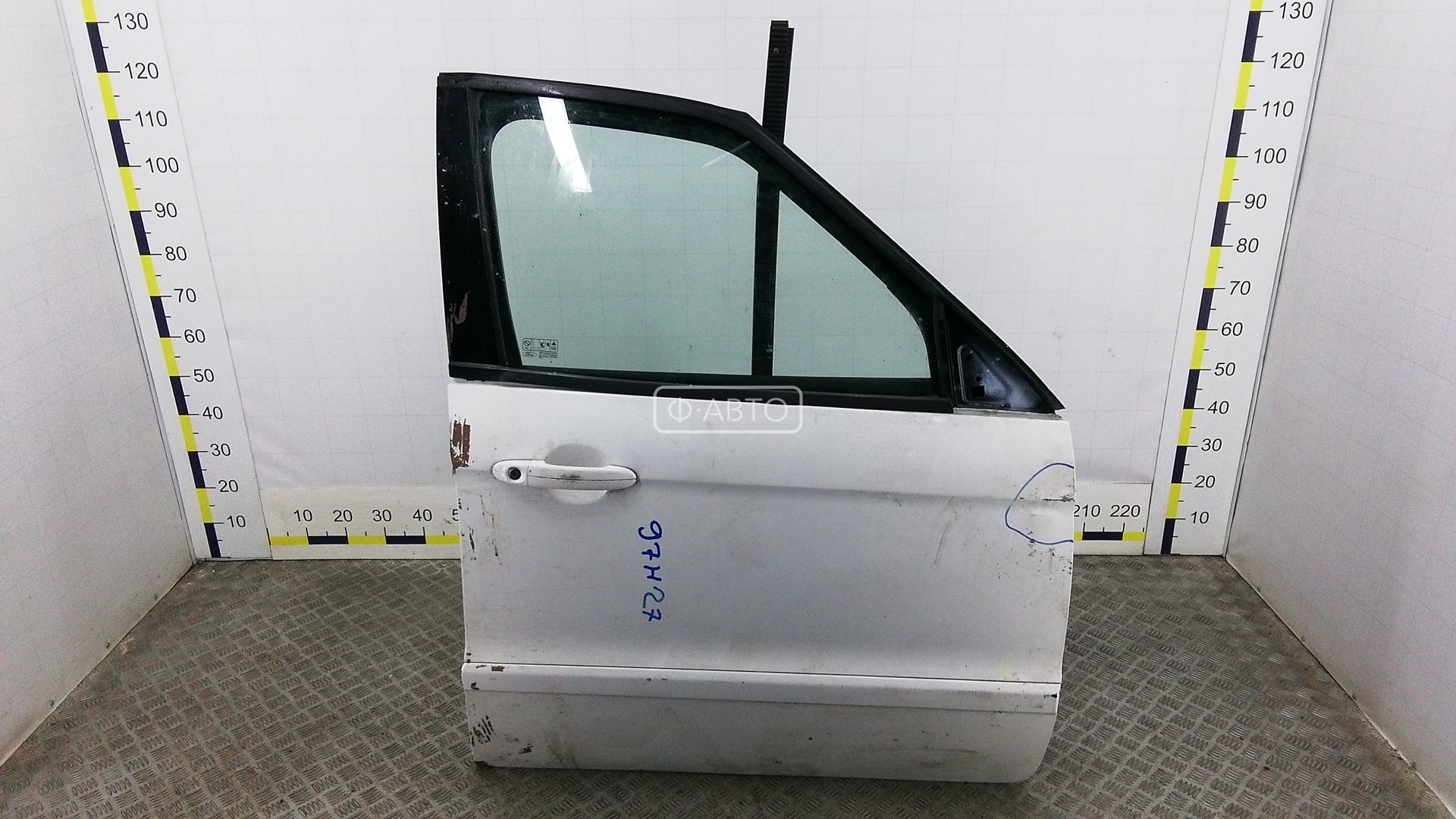 Дверь передняя правая
