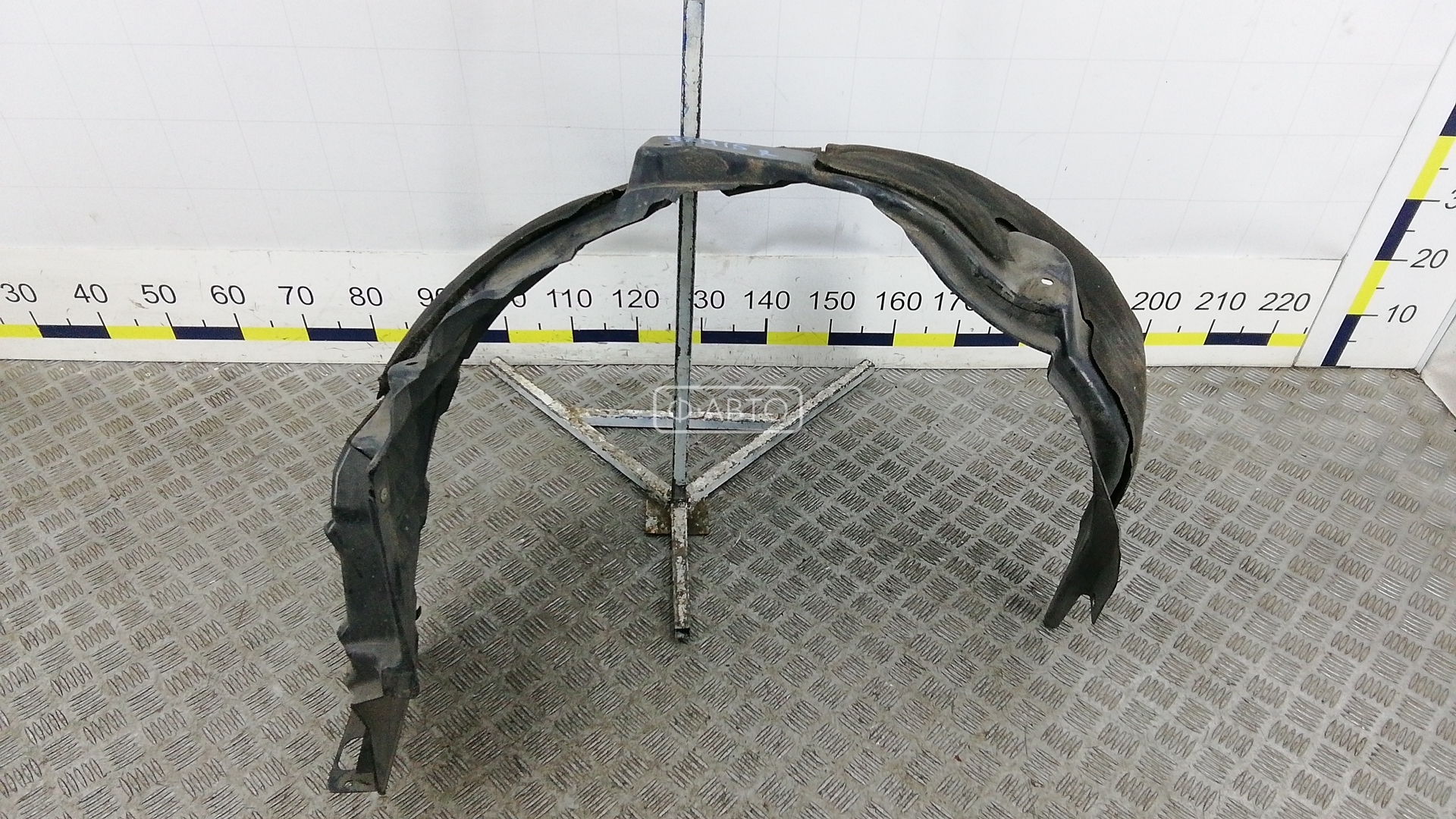 Защита арок (защита крыла, подкрылок) передняя правая