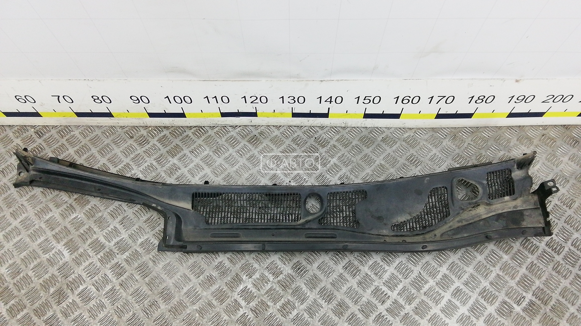 Накладка декоративная (жабо, дождевик)