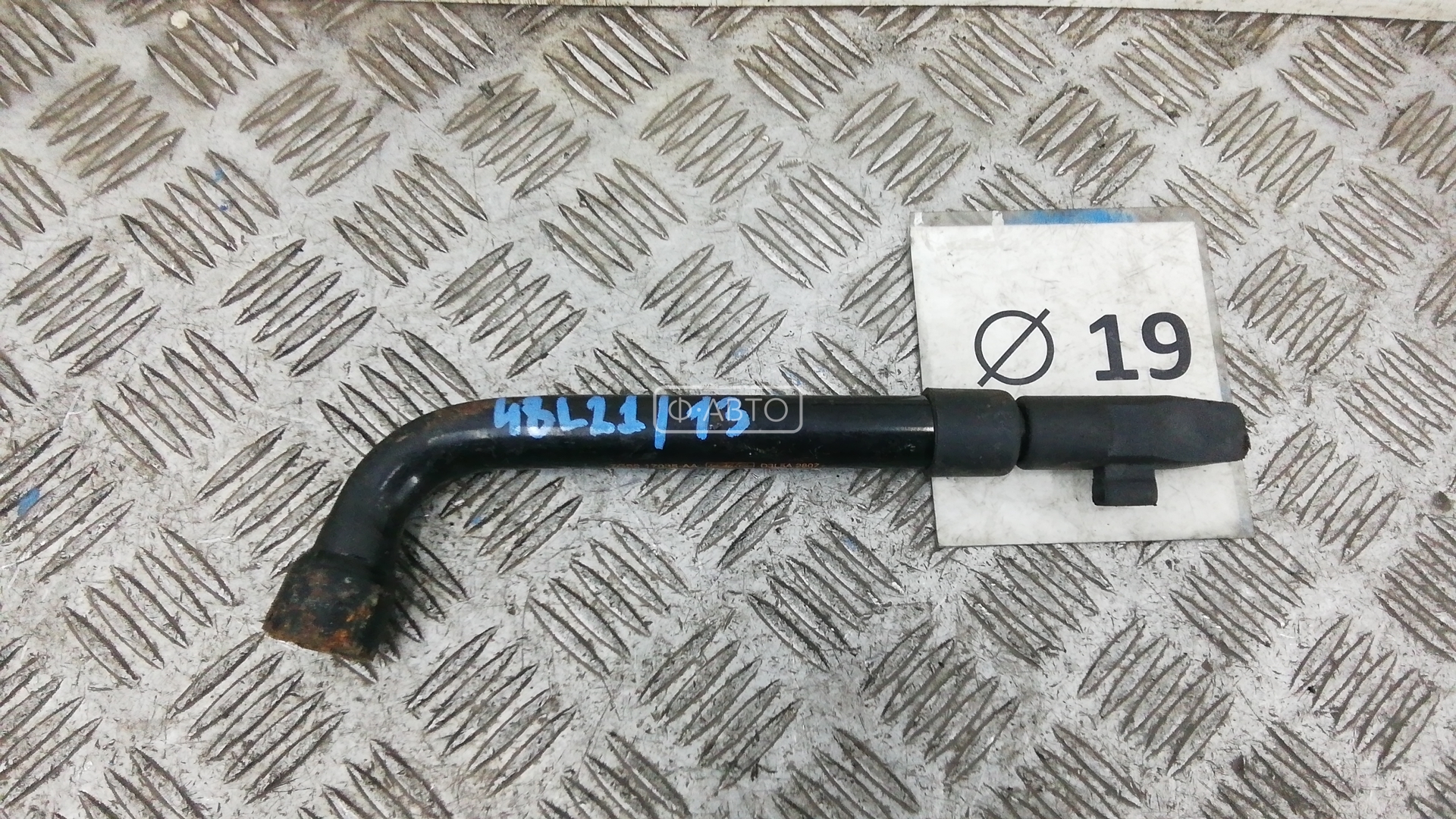 Ключ колесный