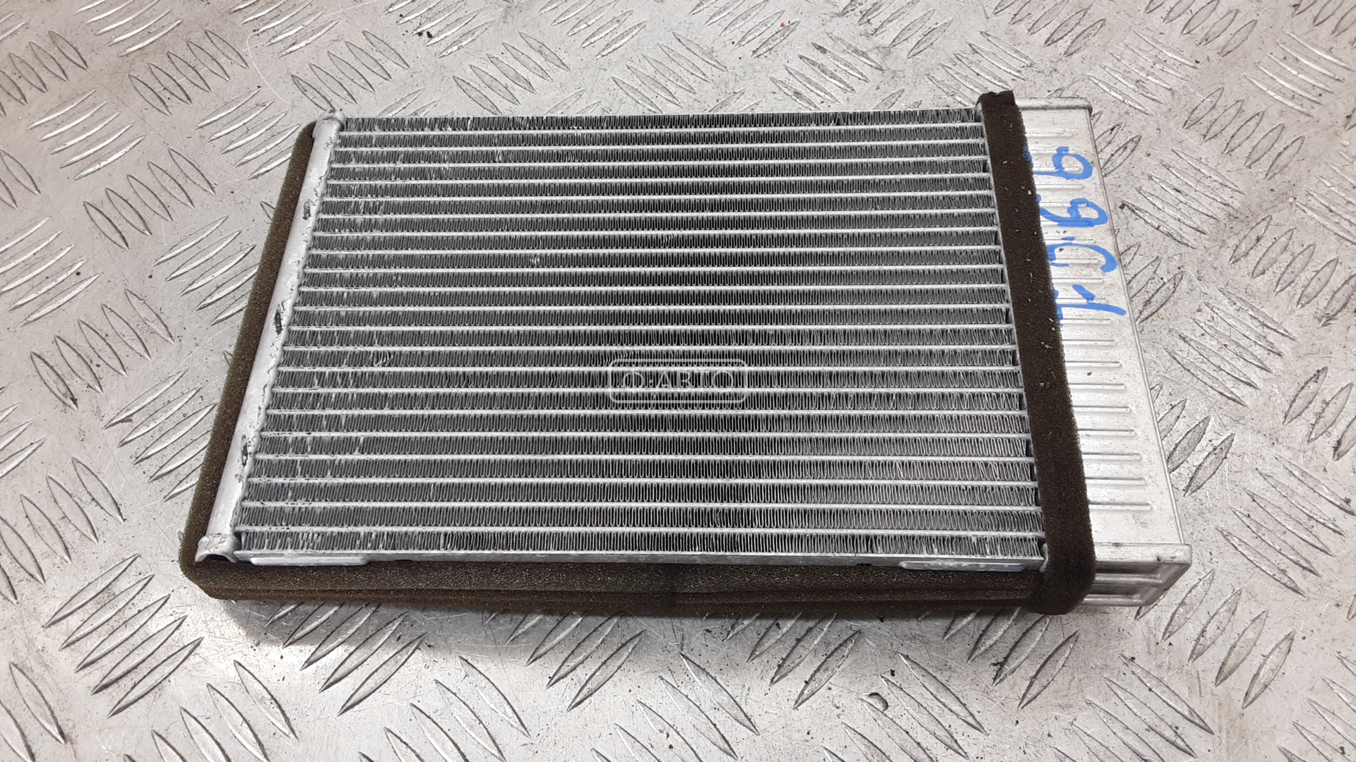 Радиатор отопителя