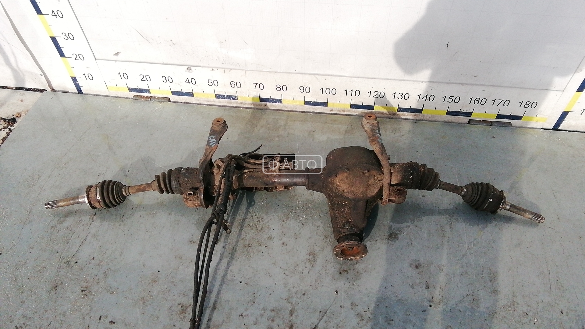 Мост исузу трупер. Мосты isuzu trooper. Подвеска исузу миди. Мост исузу трупер. Задний мост исузу родео 2.