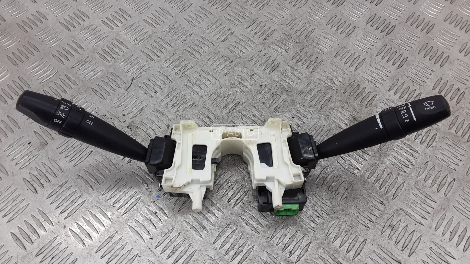 Переключатель поворотов и дворников (стрекоза)