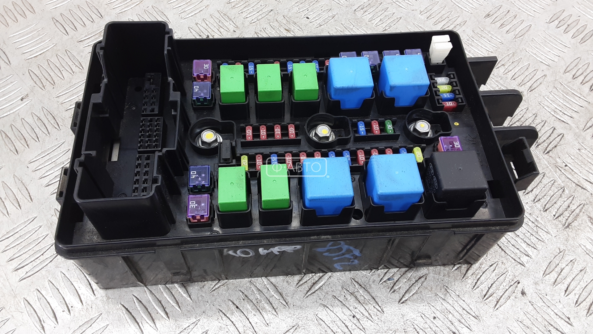 Блок предохранителей