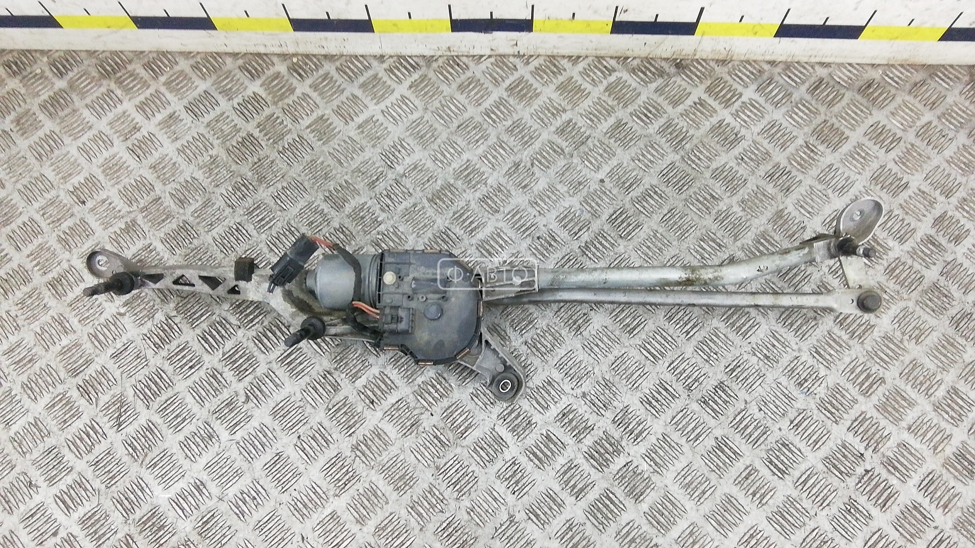 Механизм стеклоочистителя