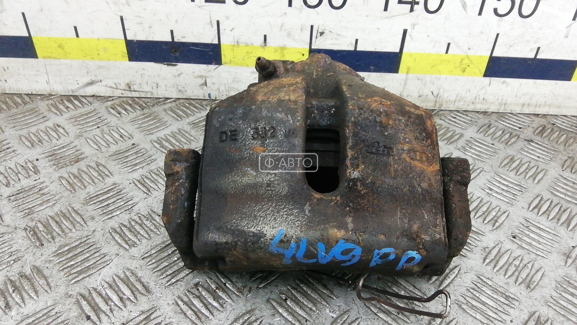 Суппорт тормозной передний правый