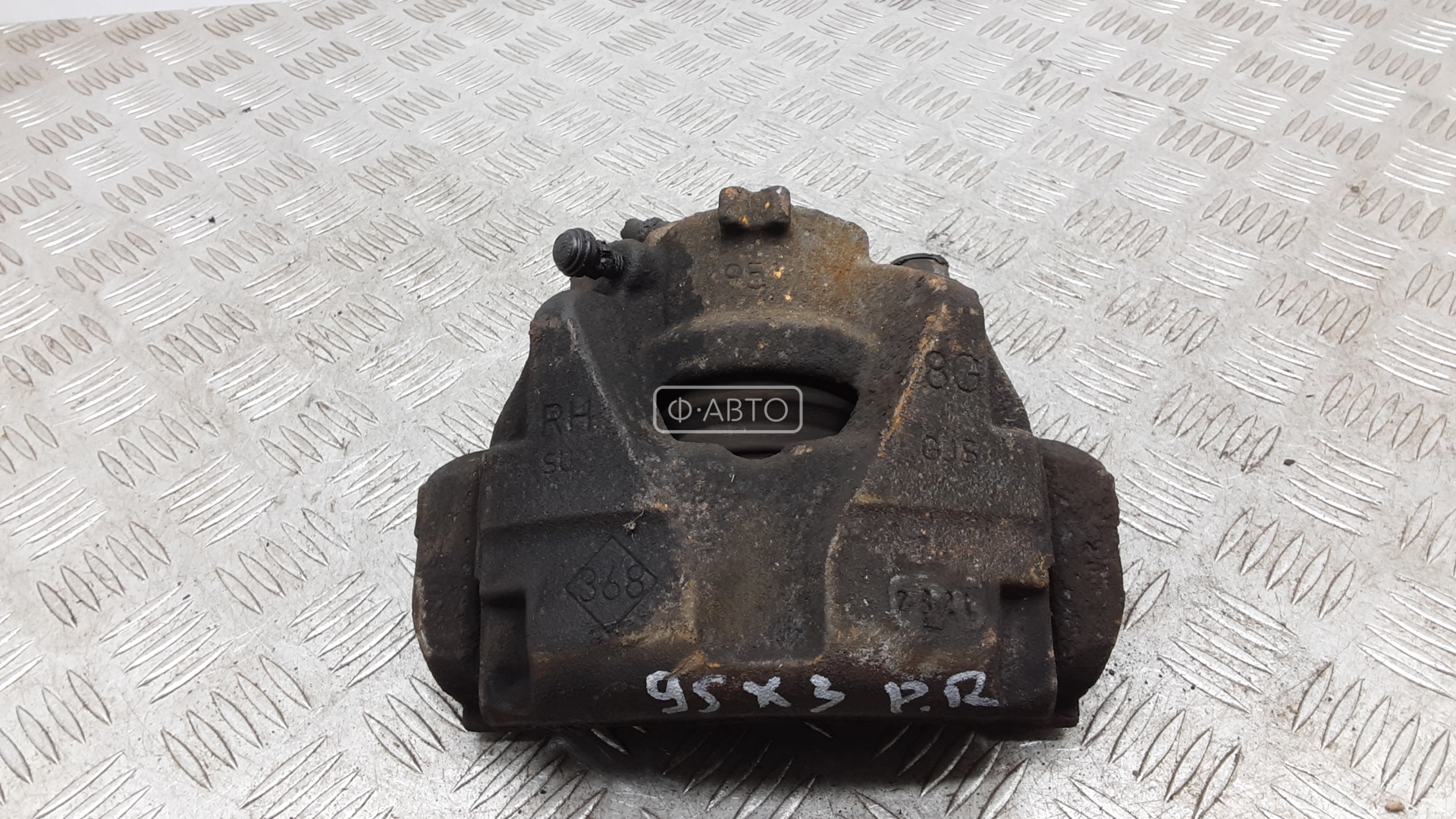 Суппорт тормозной передний правый