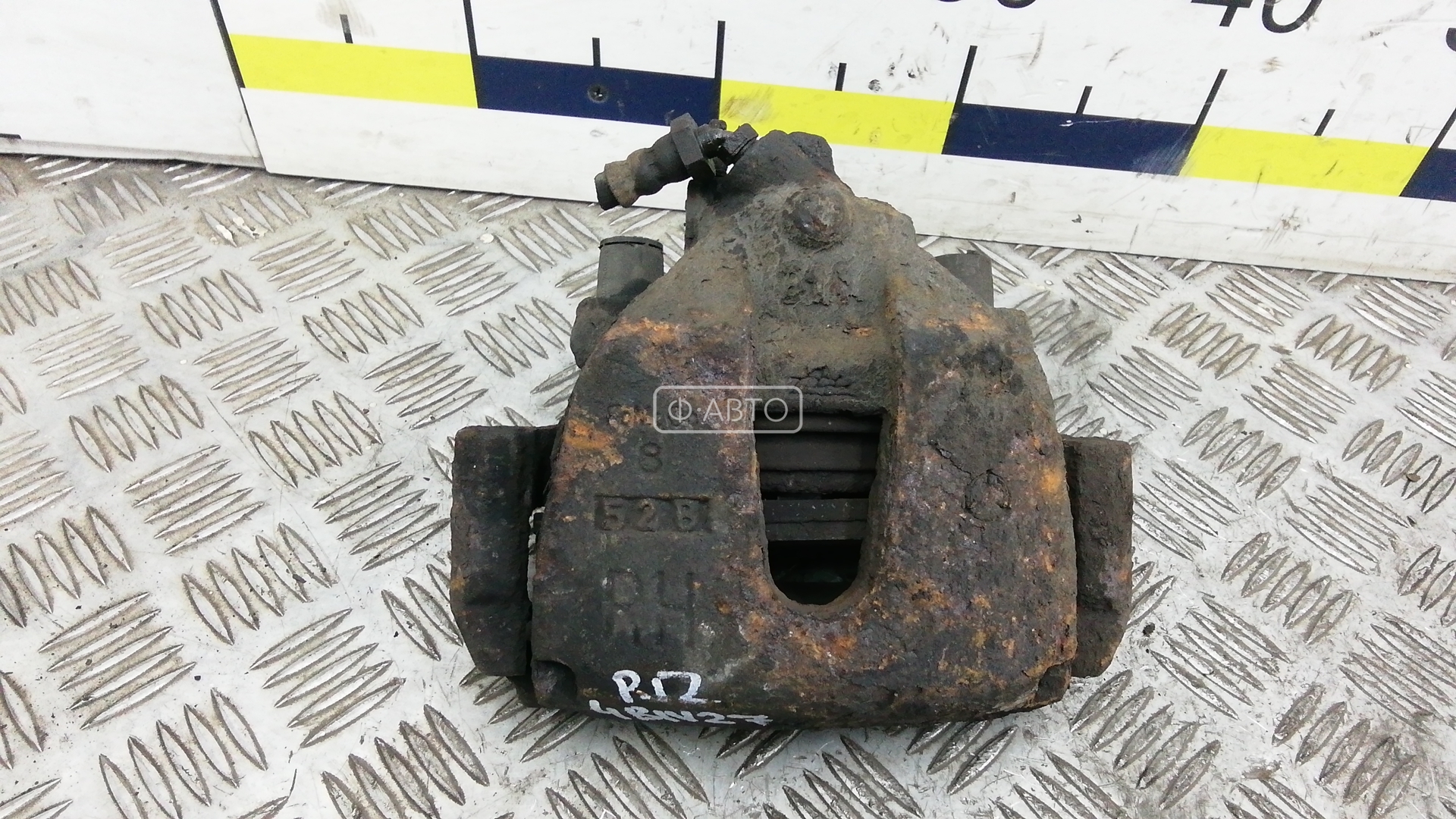 Суппорт тормозной передний правый