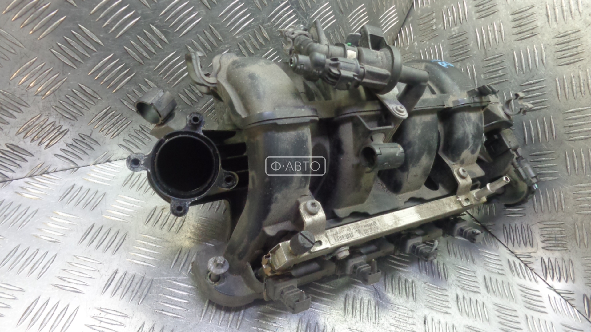 Впускной коллектор бензиновый