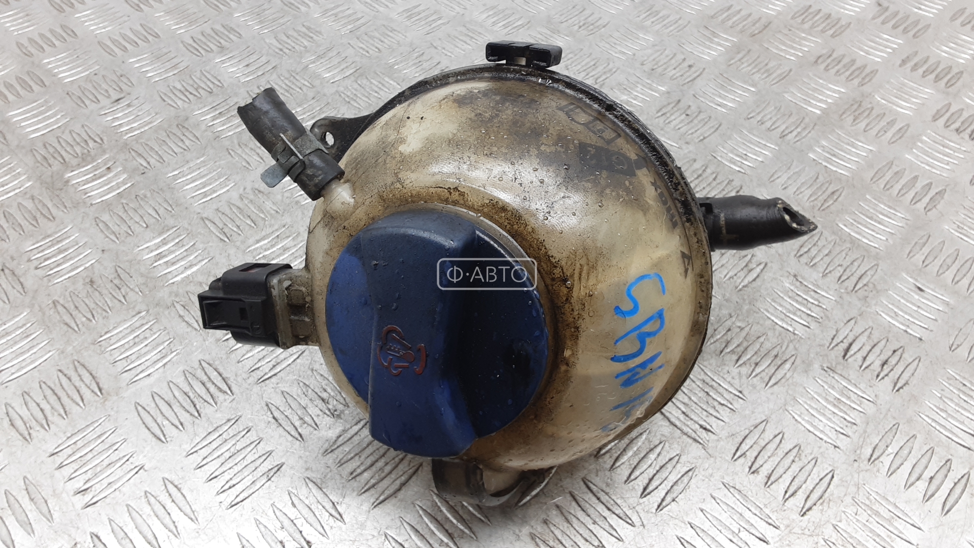 Бачок расширительный