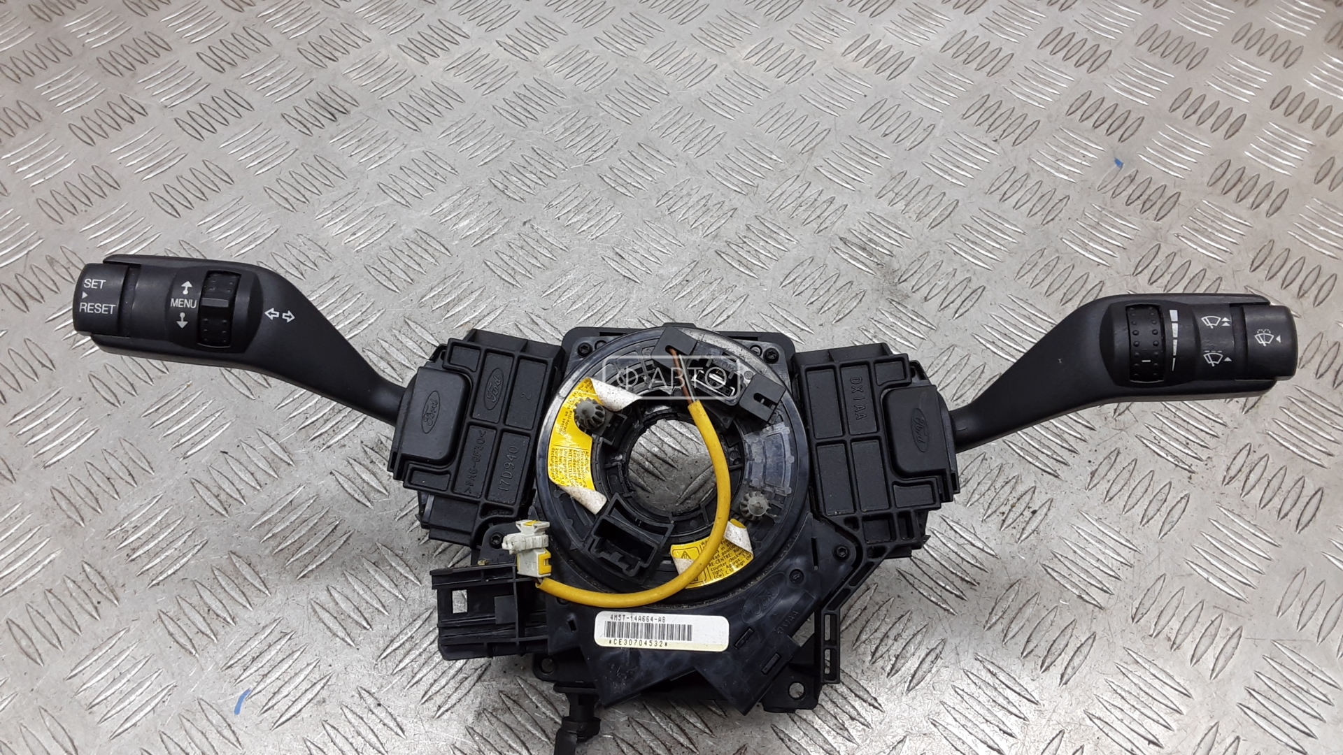 Переключатель поворотов и дворников (стрекоза)