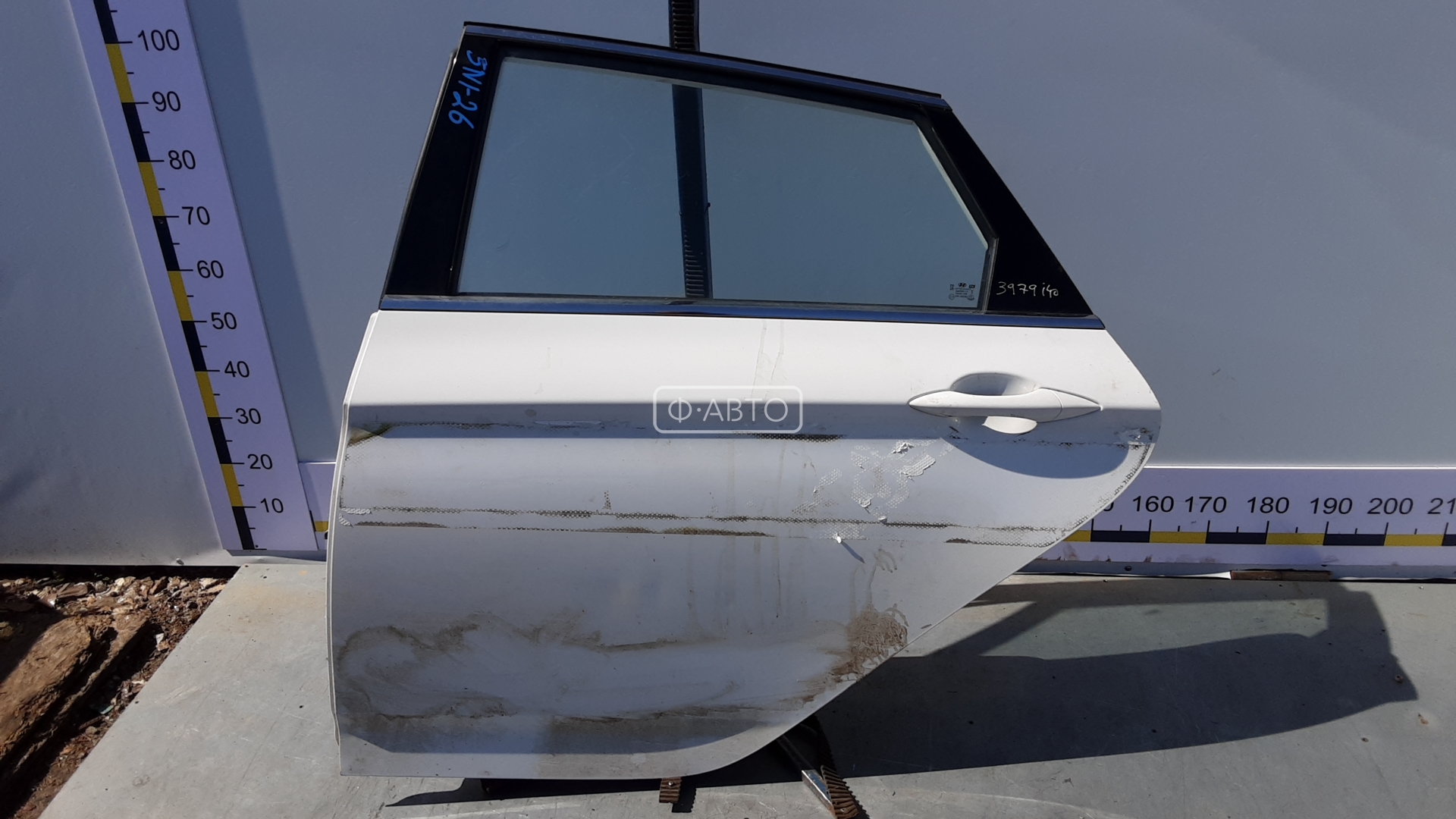 Дверь задняя левая