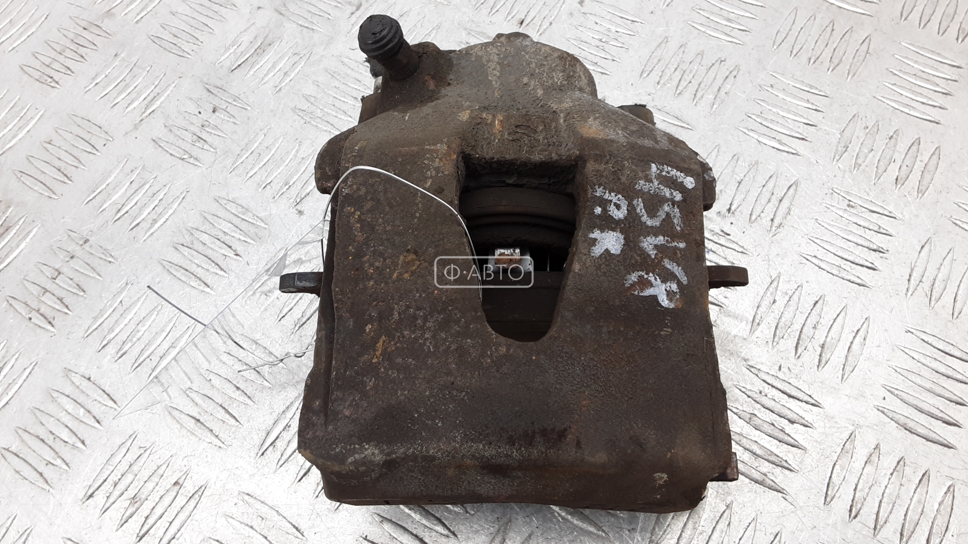 Суппорт тормозной передний правый