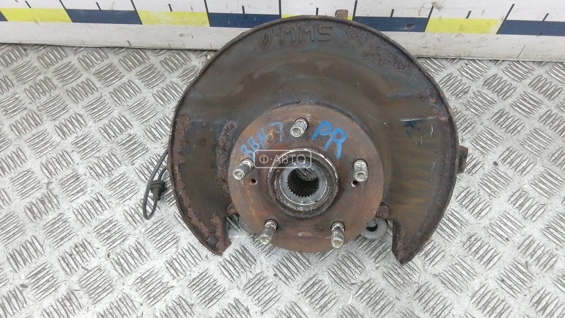 Ступица передняя правая