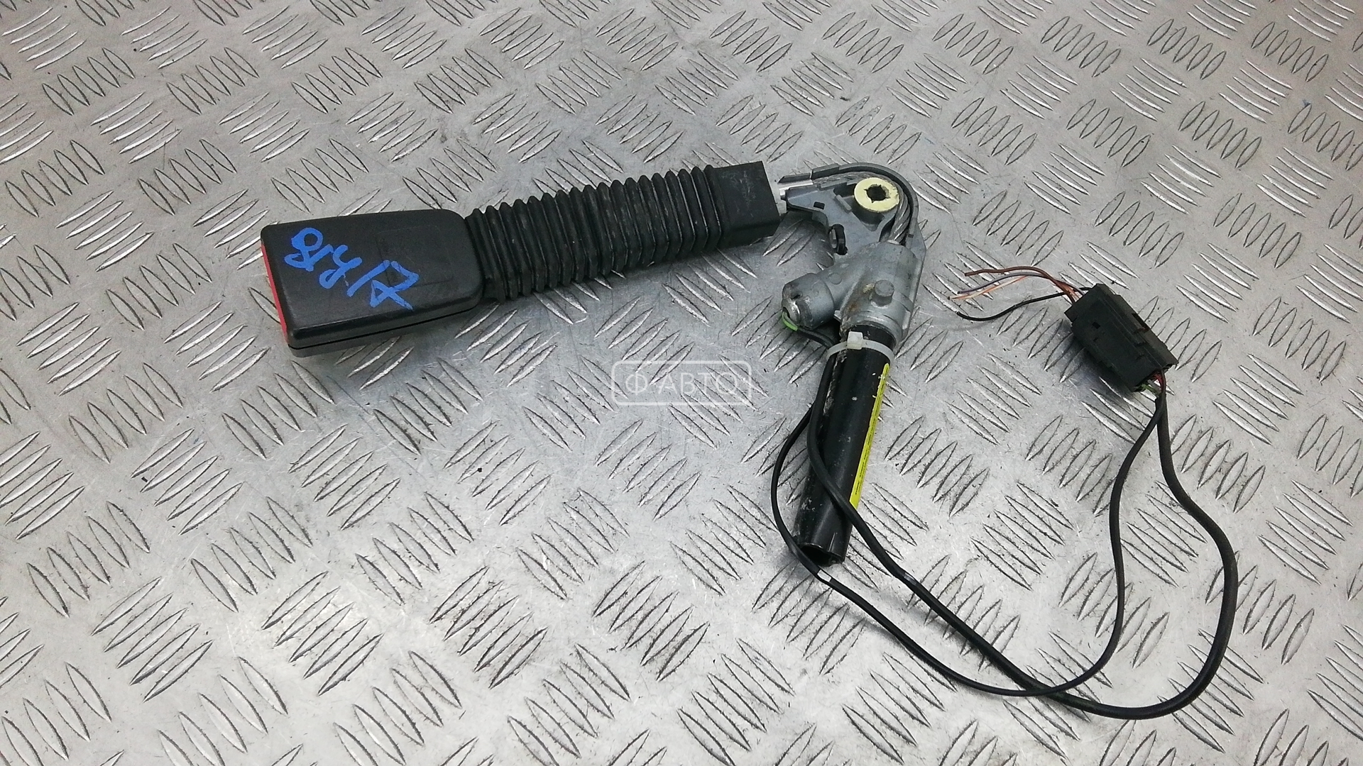 Защелка ремня безопасности