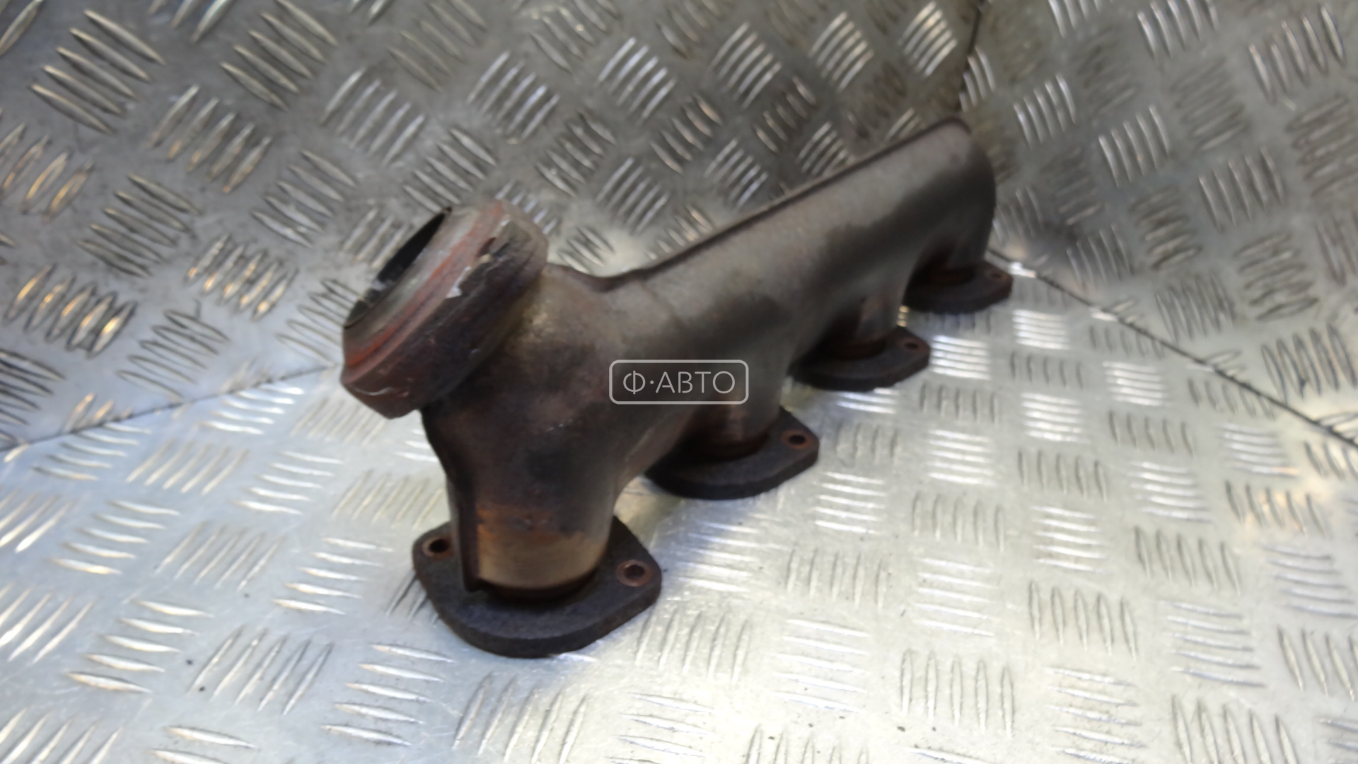 Выпускной коллектор бензиновый