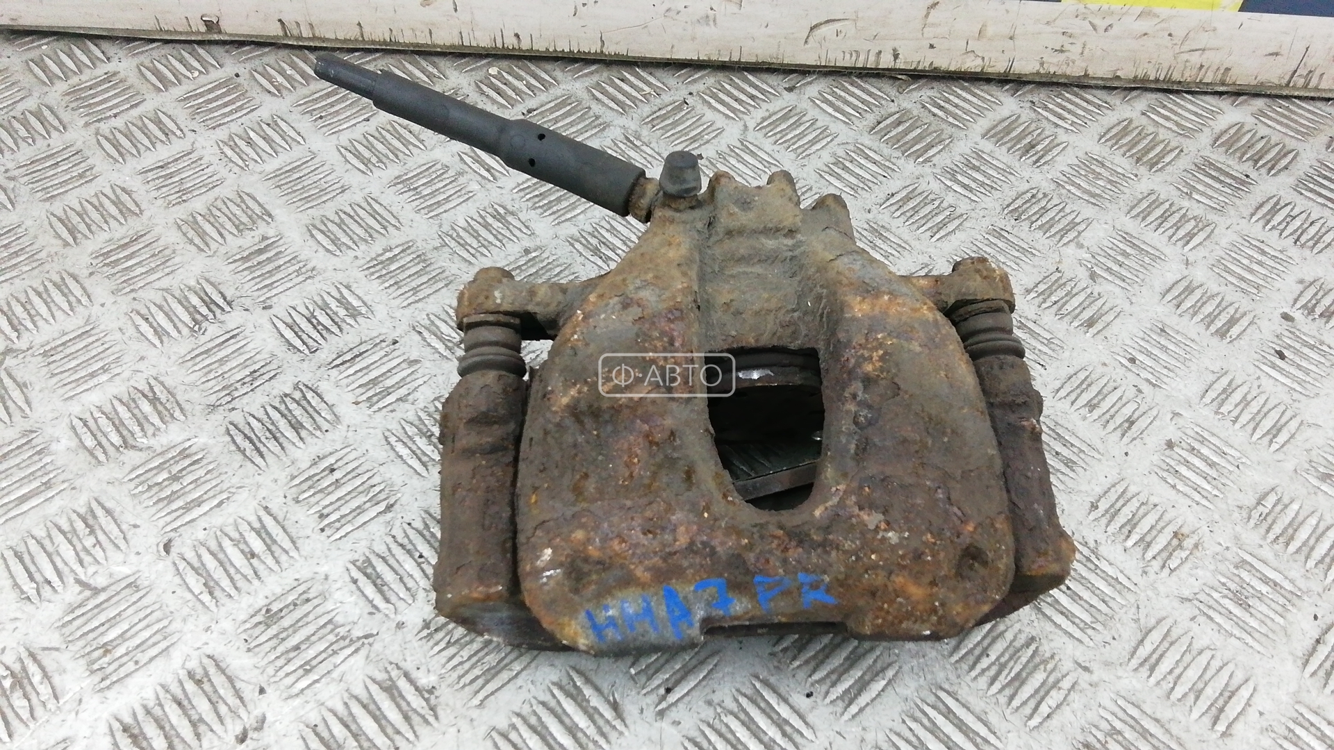 Суппорт тормозной передний правый