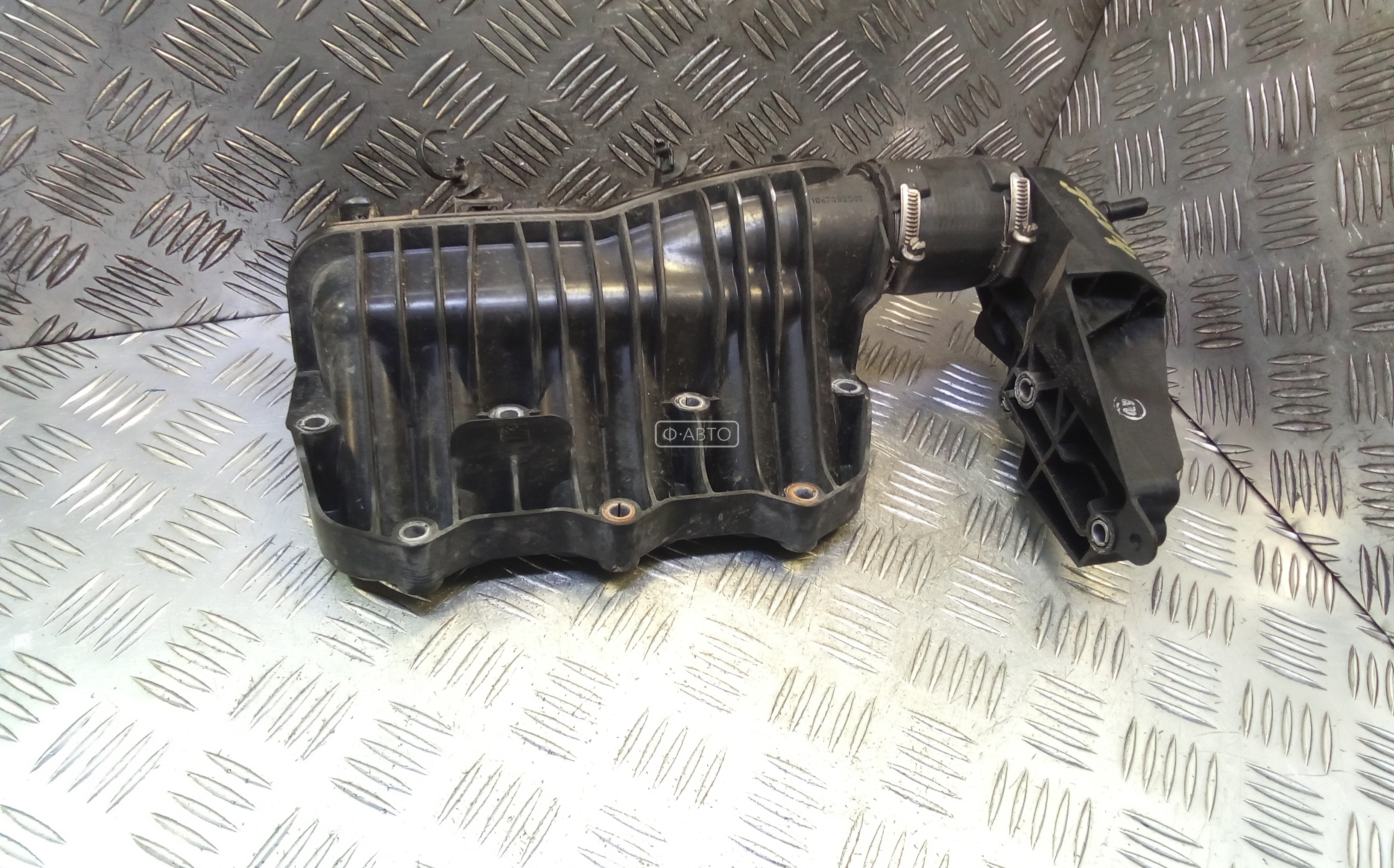 Впускной коллектор бензиновый