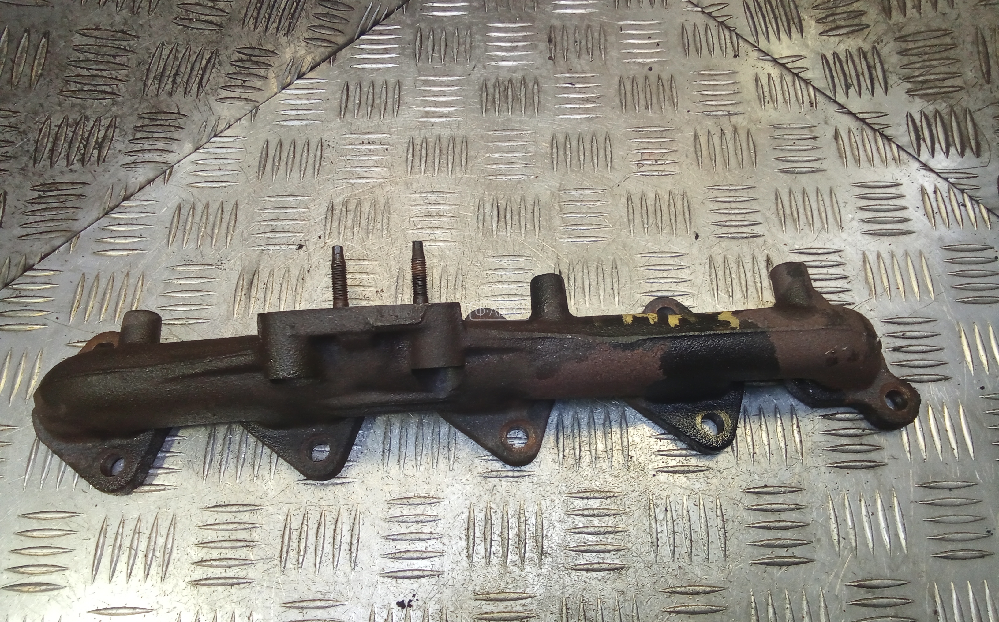 Выпускной коллектор дизельный