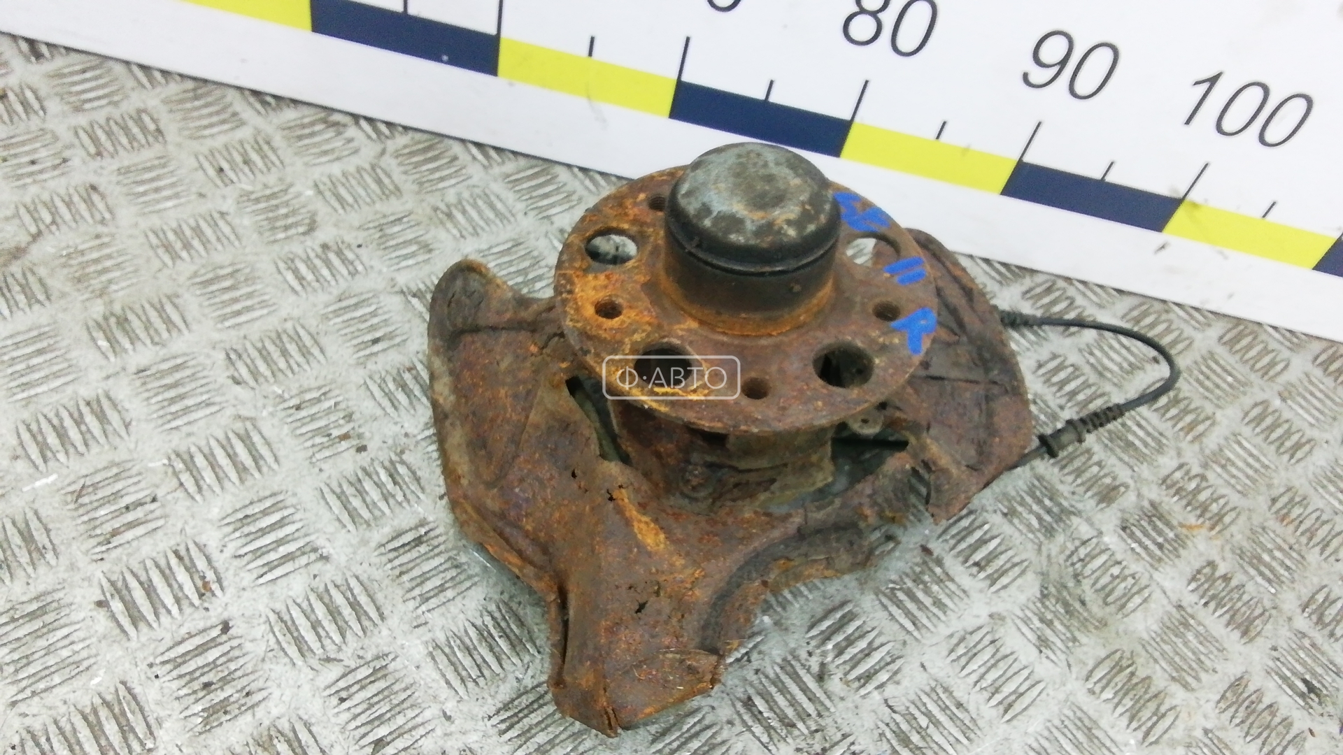 Ступица передняя правая