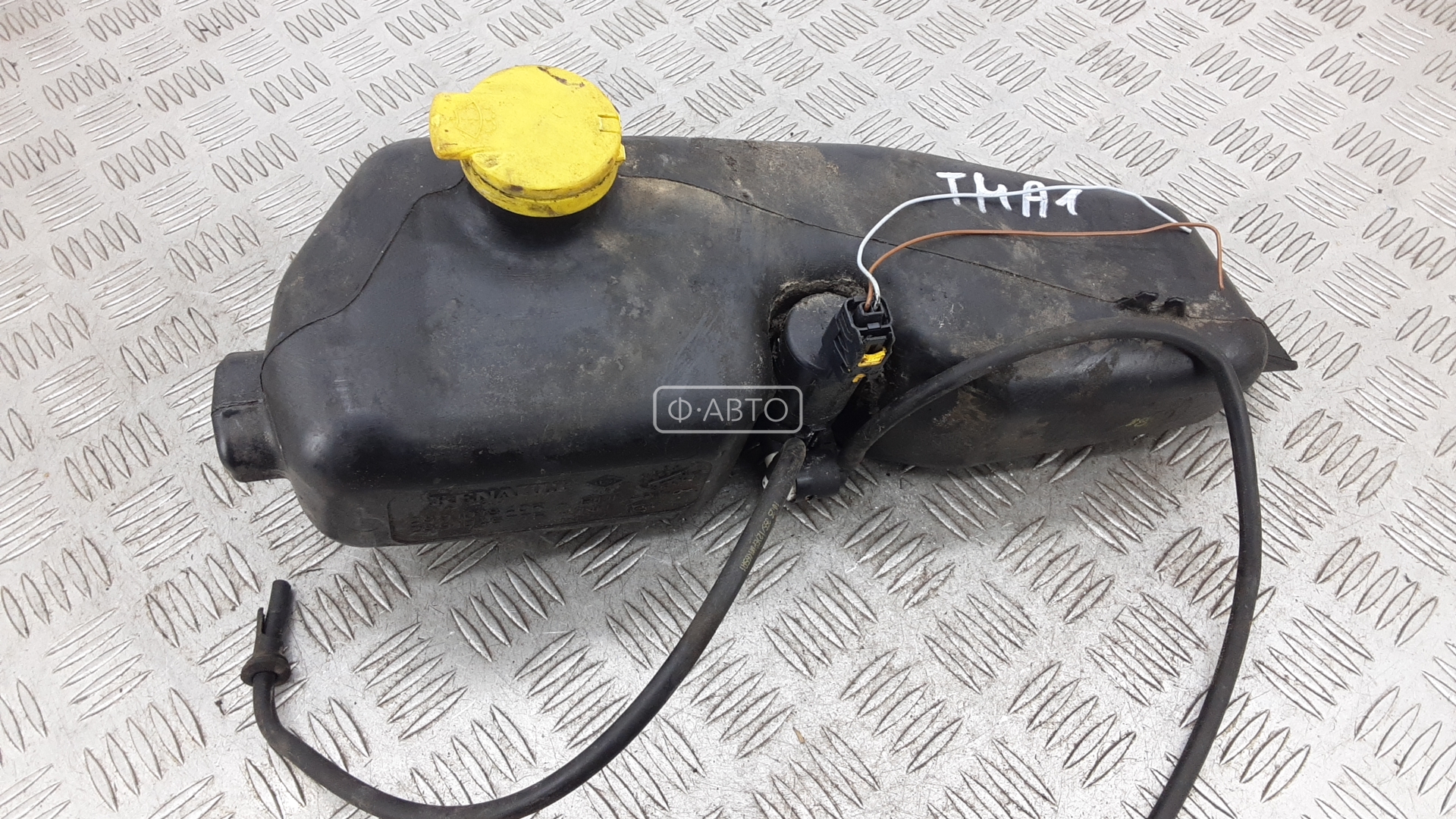 Бачок омывателя