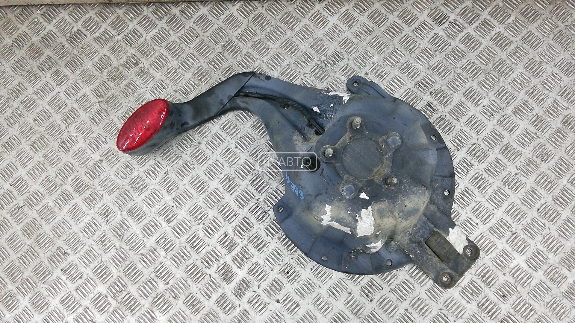 Механизм запасного колеса