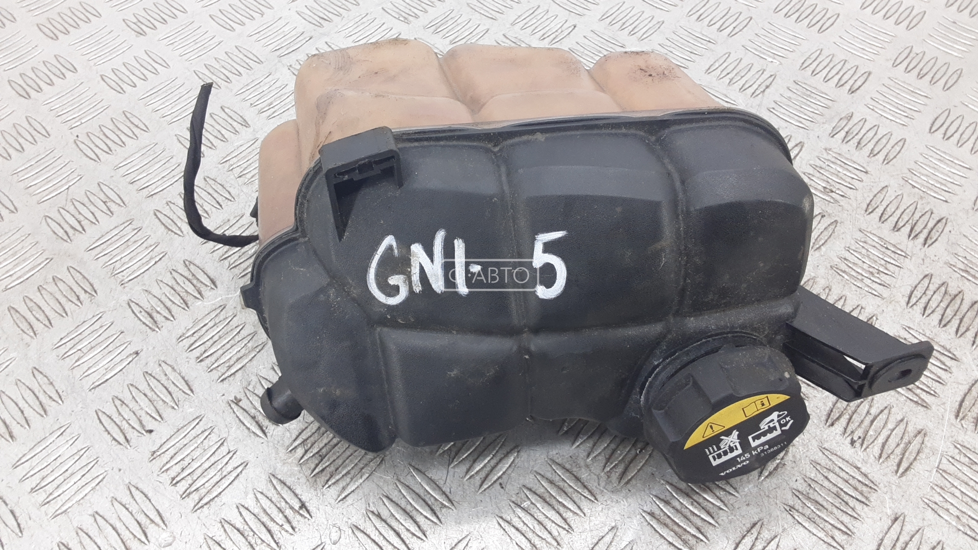 Бачок расширительный