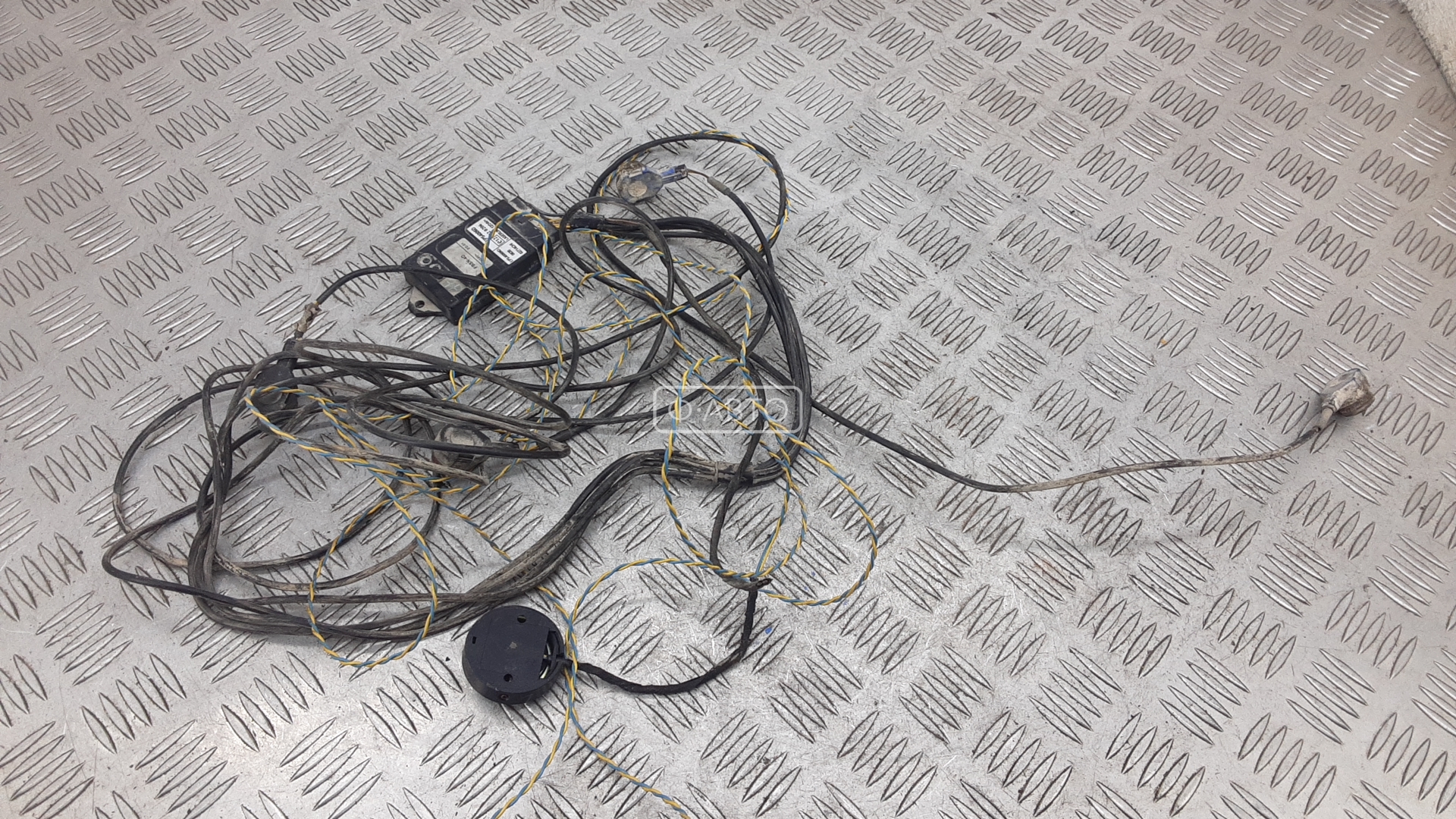 Парктроник задний