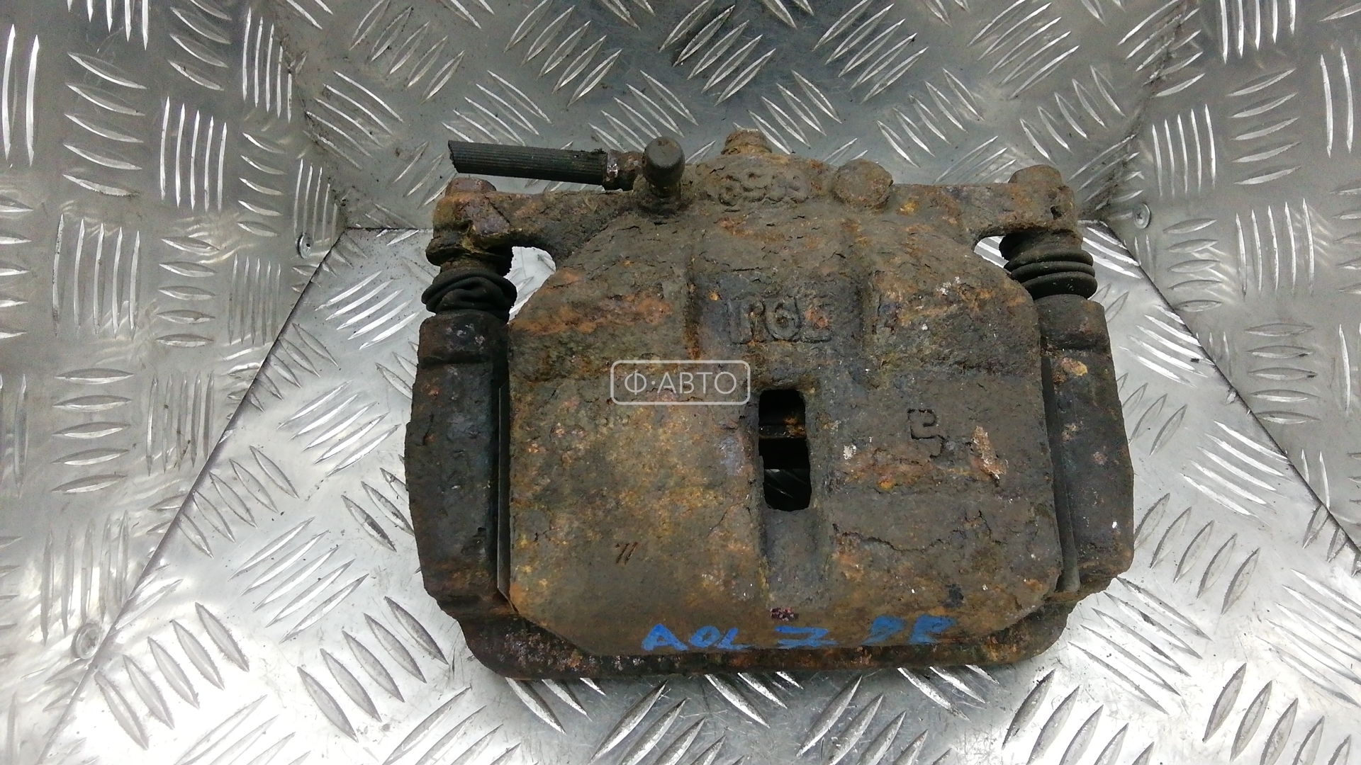 Суппорт тормозной передний правый