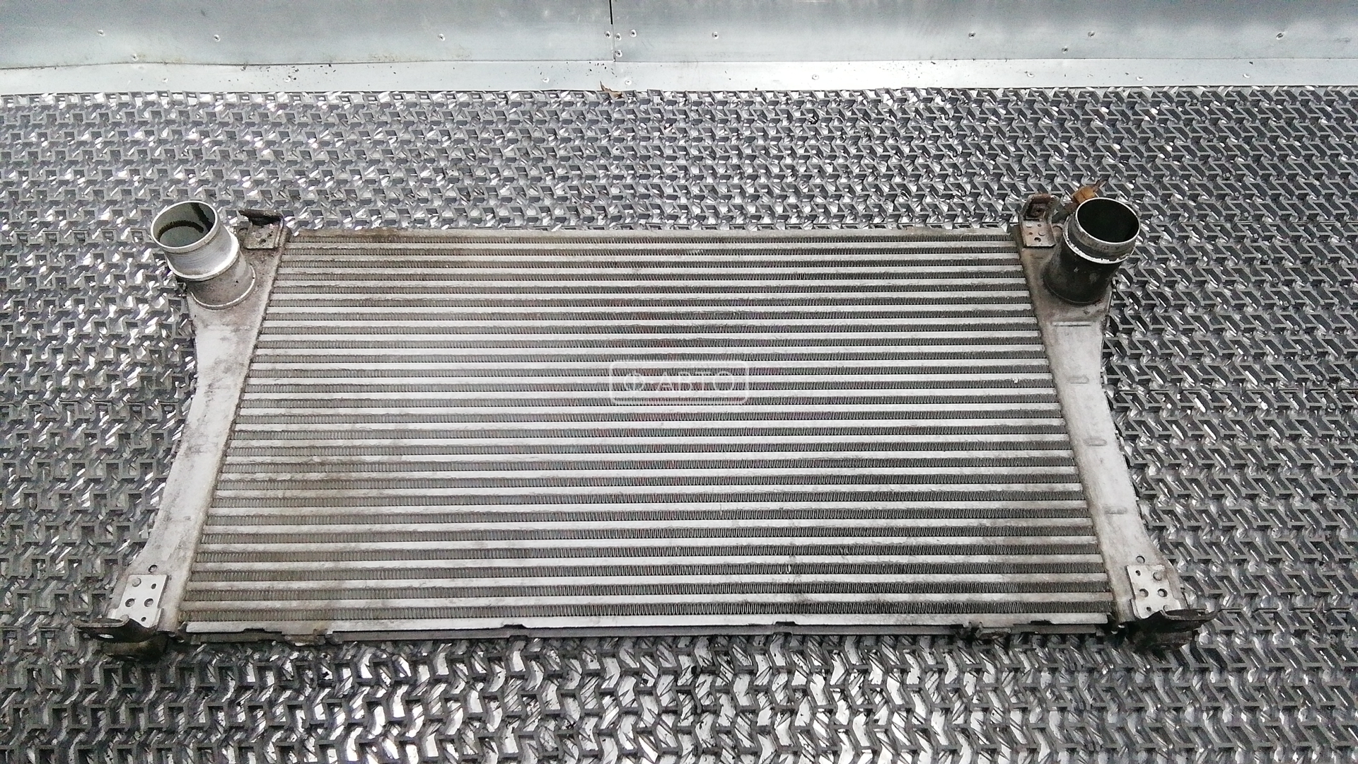 Радиатор интеркулера