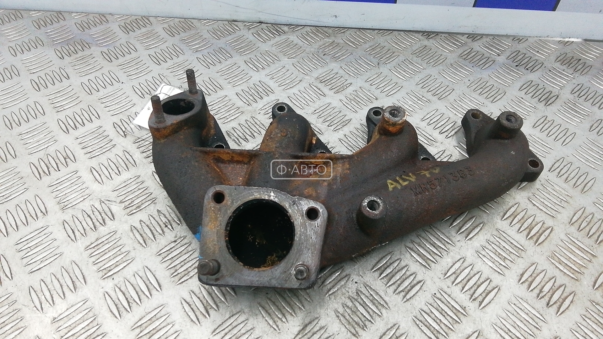 Выпускной коллектор дизельный