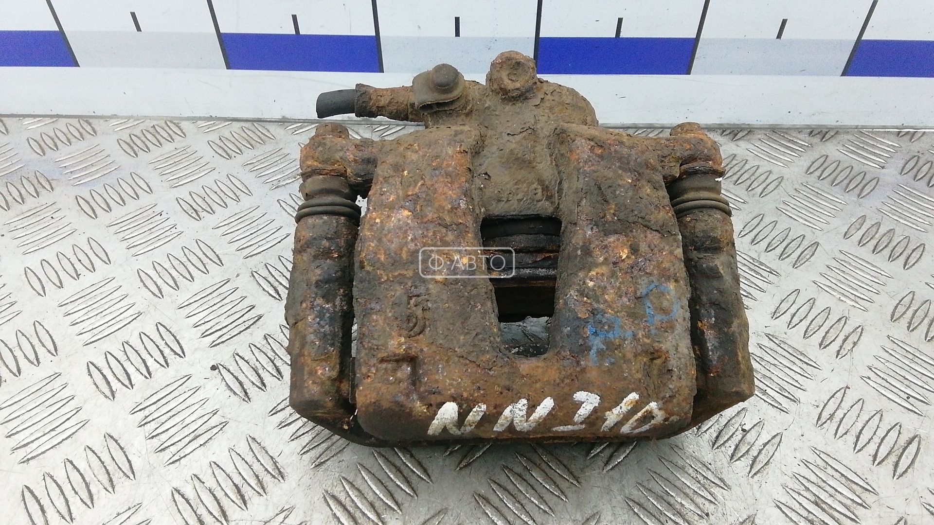 Суппорт тормозной передний правый