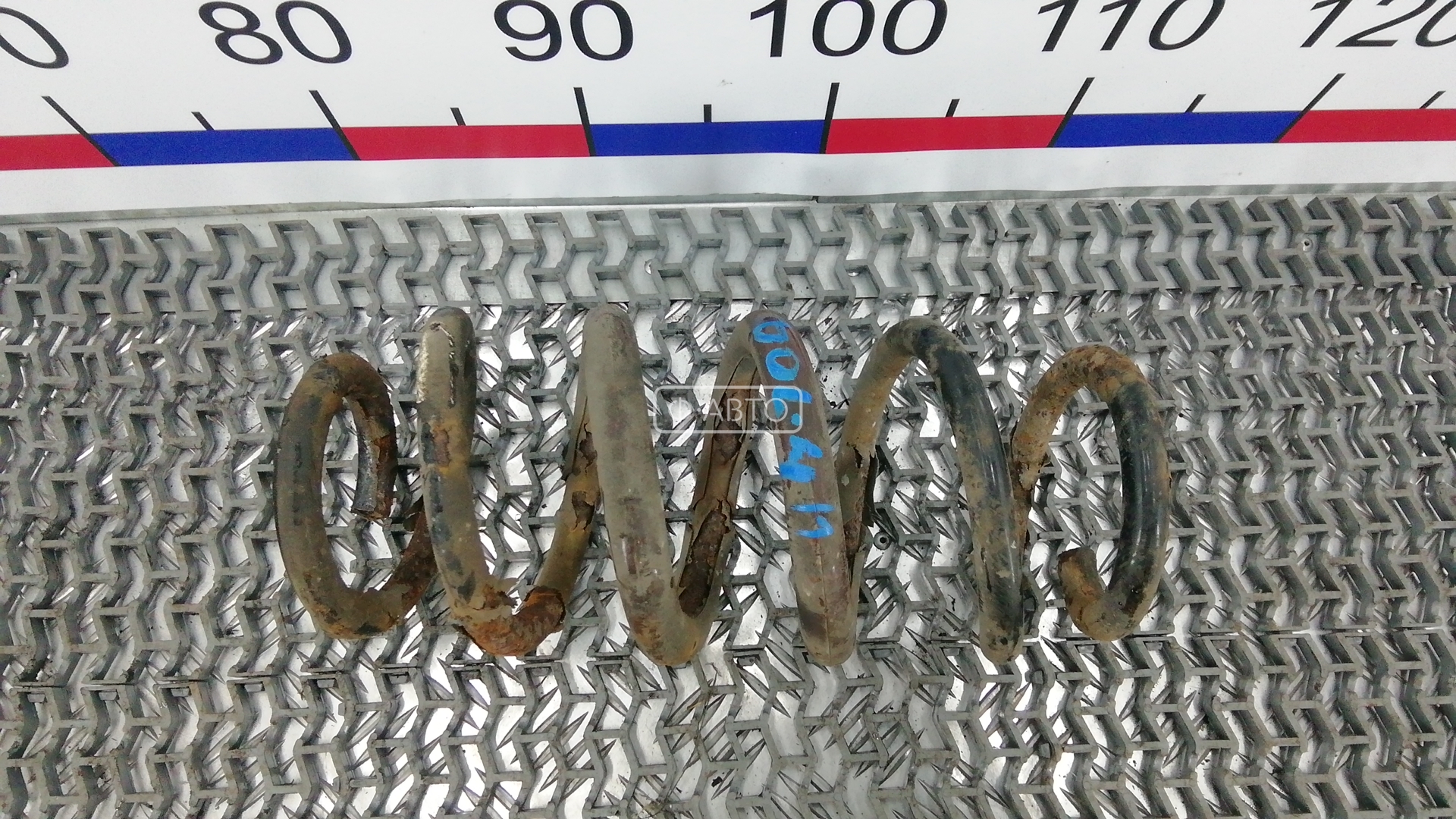 Пружина задняя