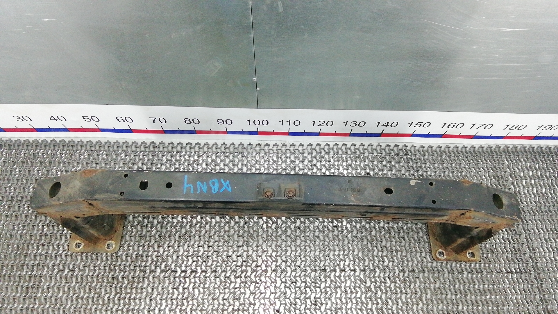 Усилитель бампера передний (кронштейн)