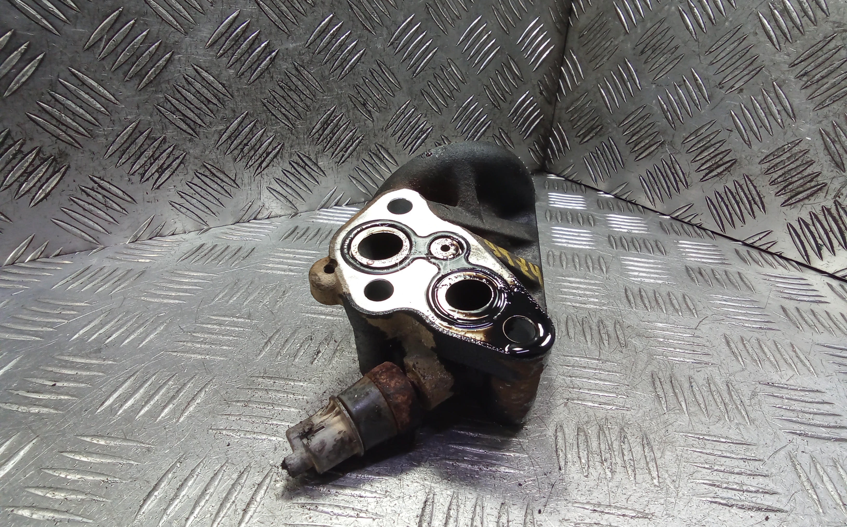 Корпус масляного фильтра дизельный