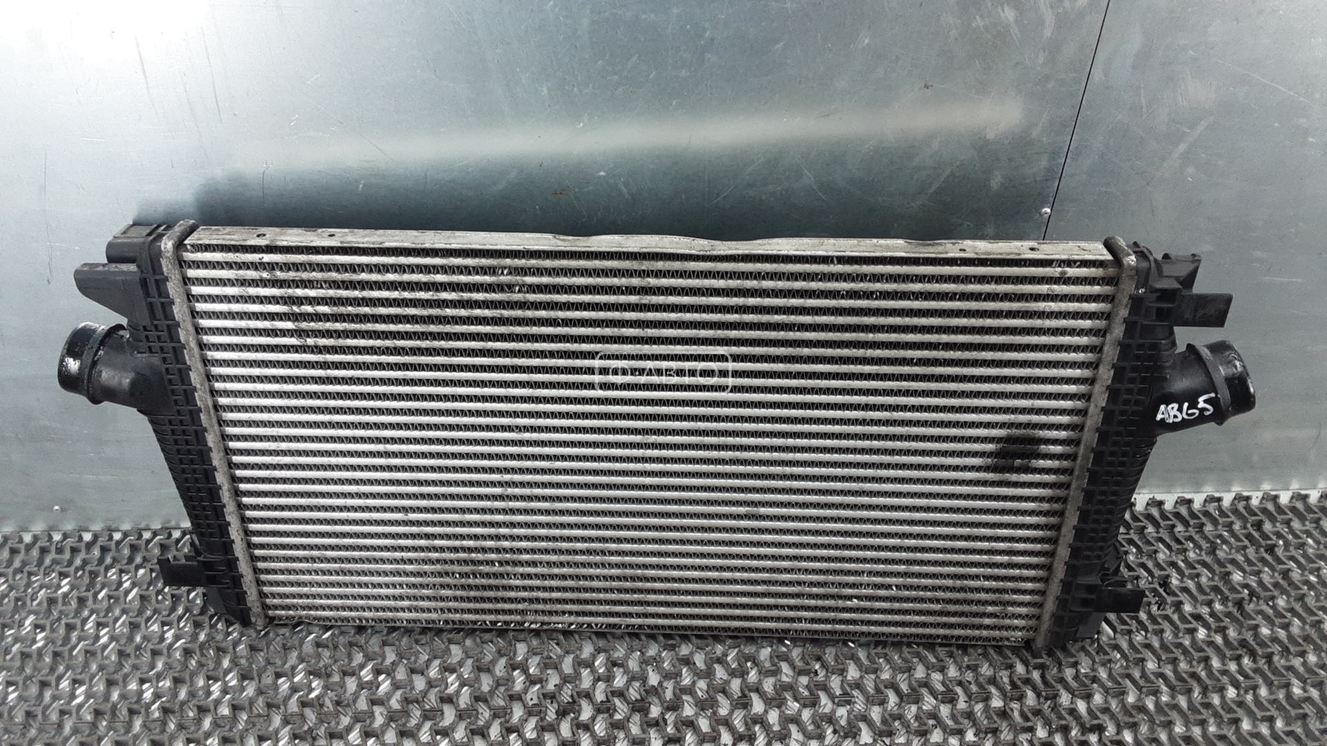 Радиатор интеркулера