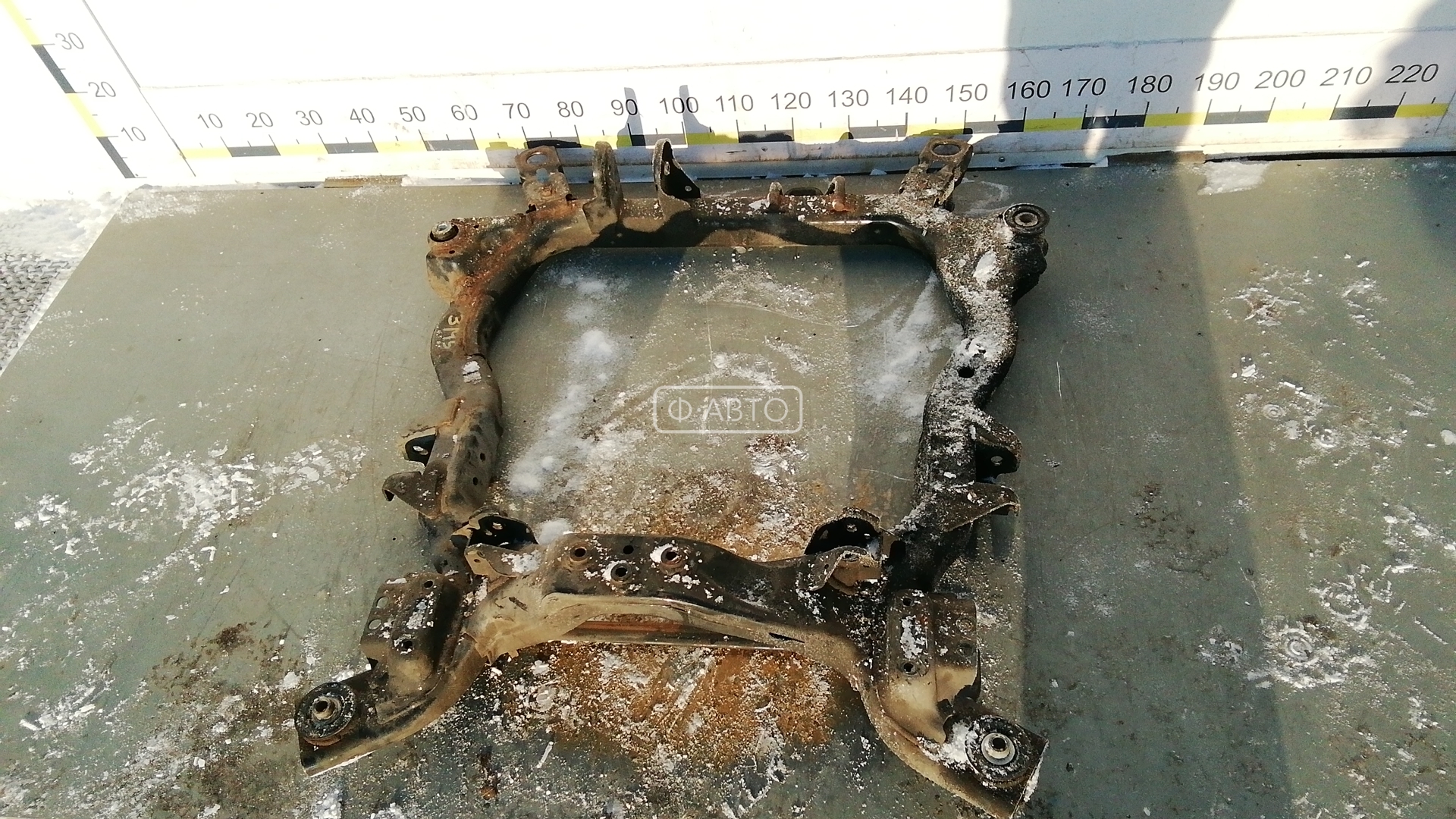 Балка подвески передняя