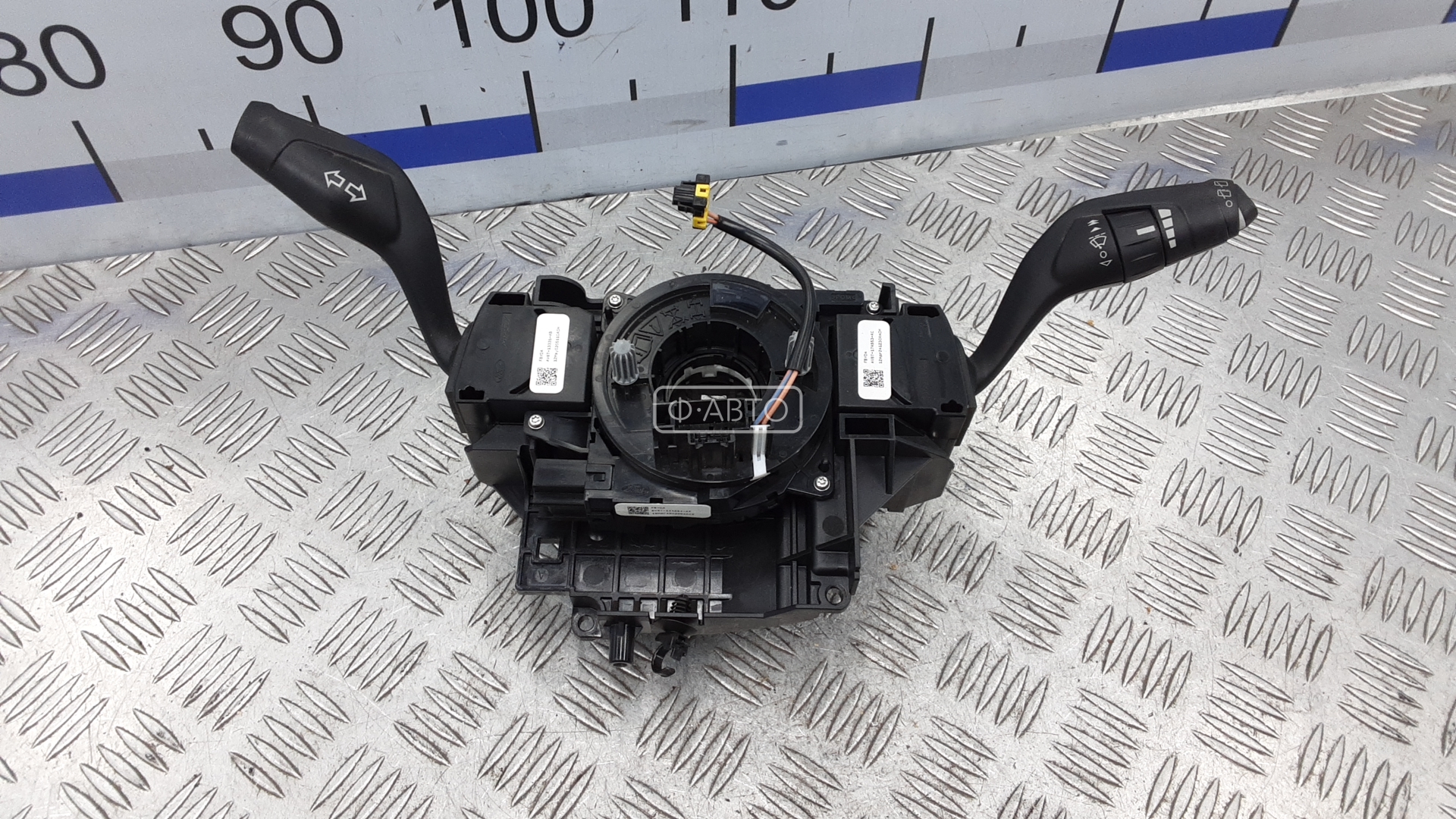 Переключатель поворотов и дворников (стрекоза)