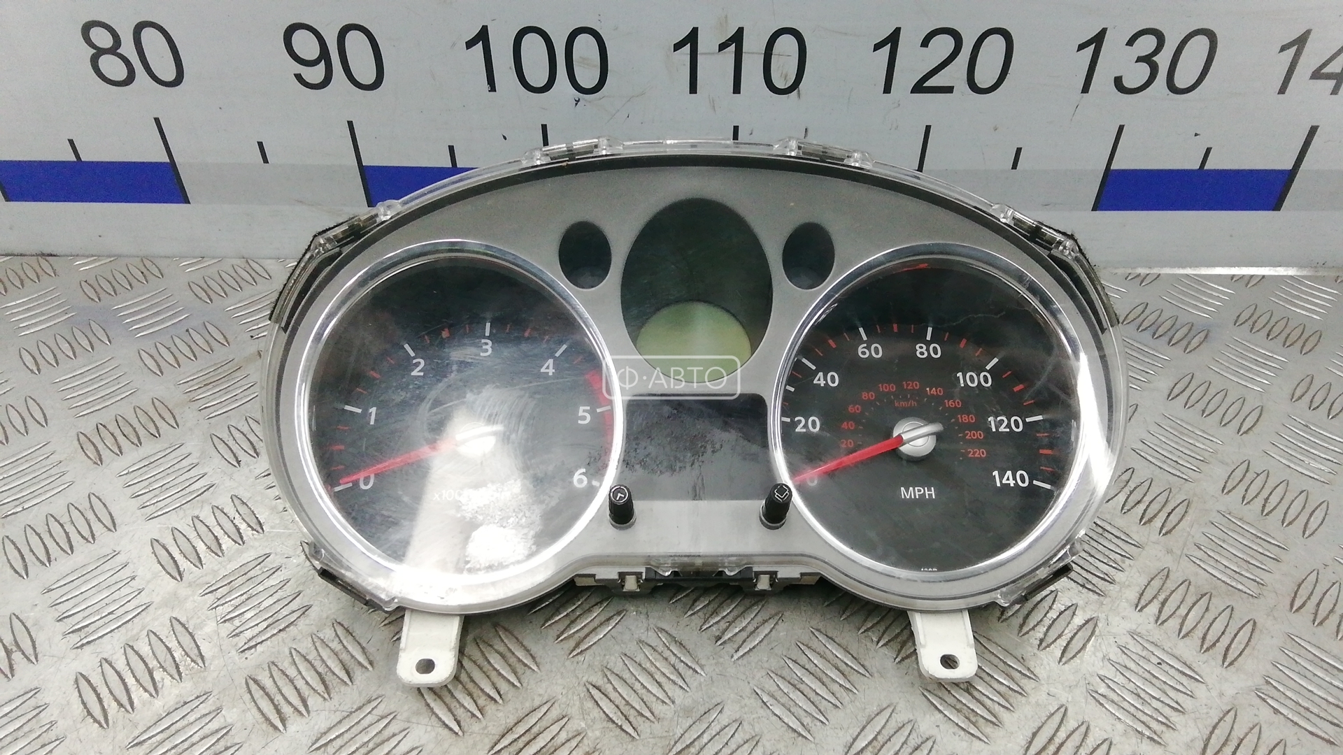 Щиток приборов