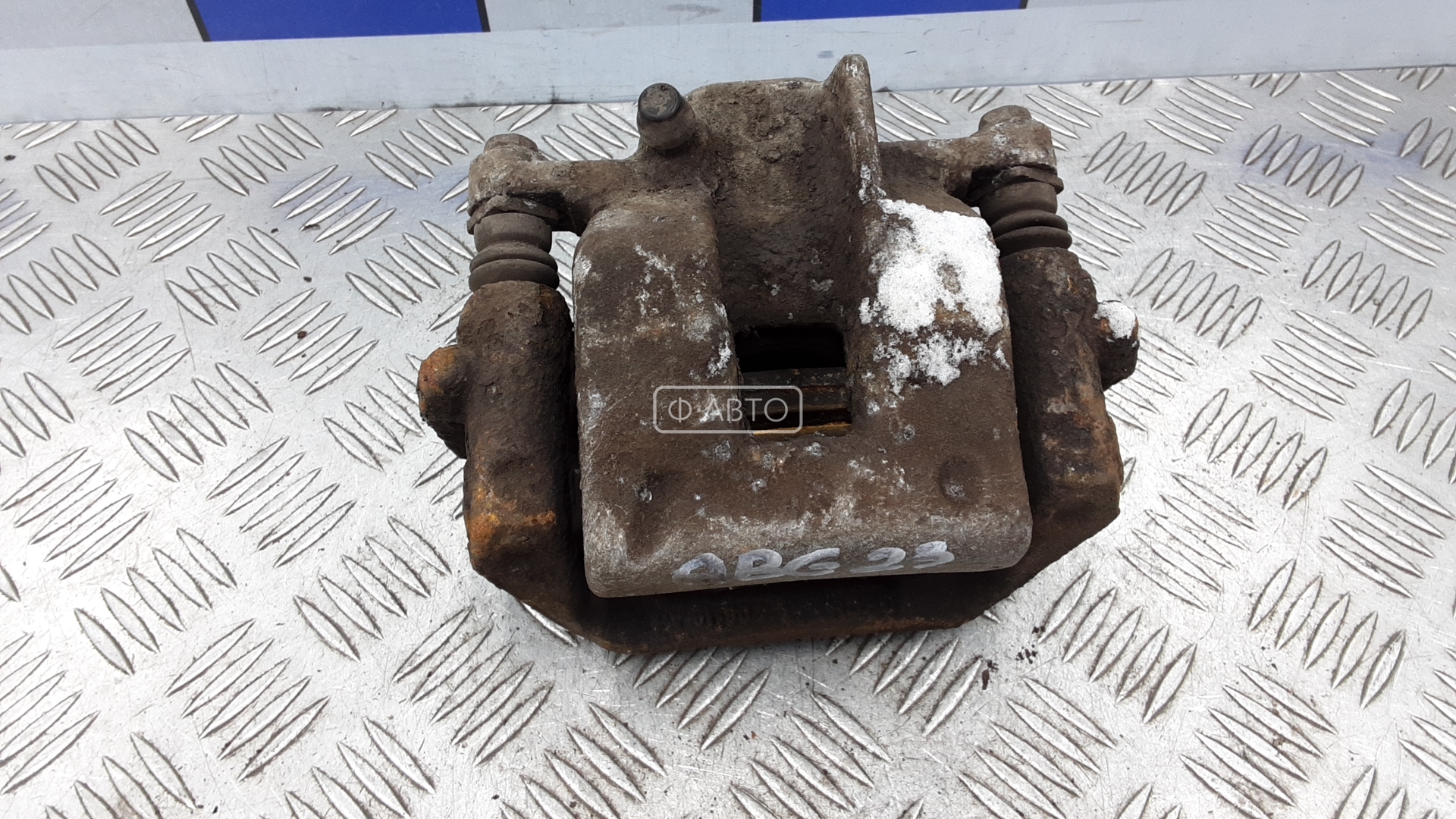 Суппорт тормозной задний левый